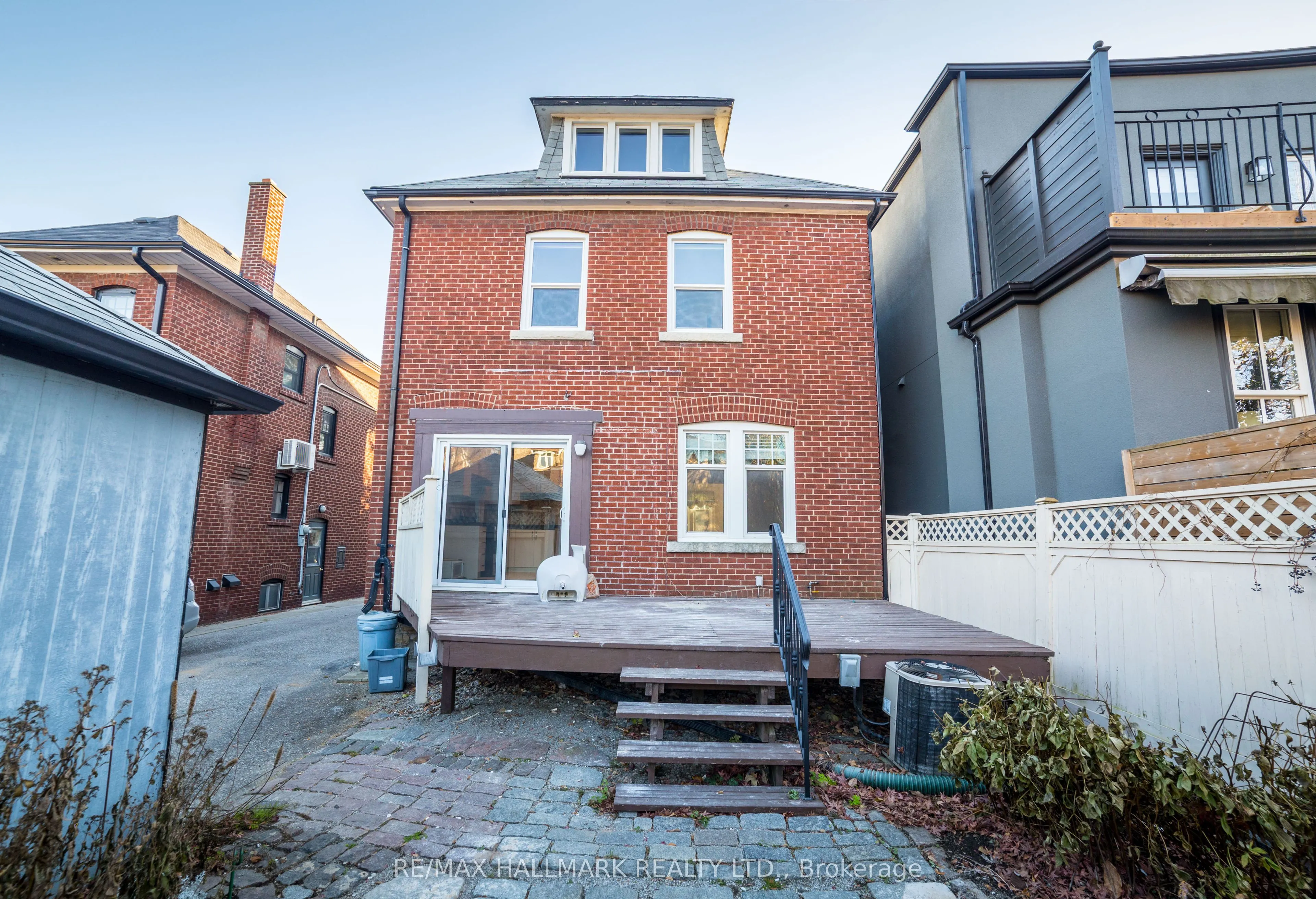 40 Snowdon Avenue