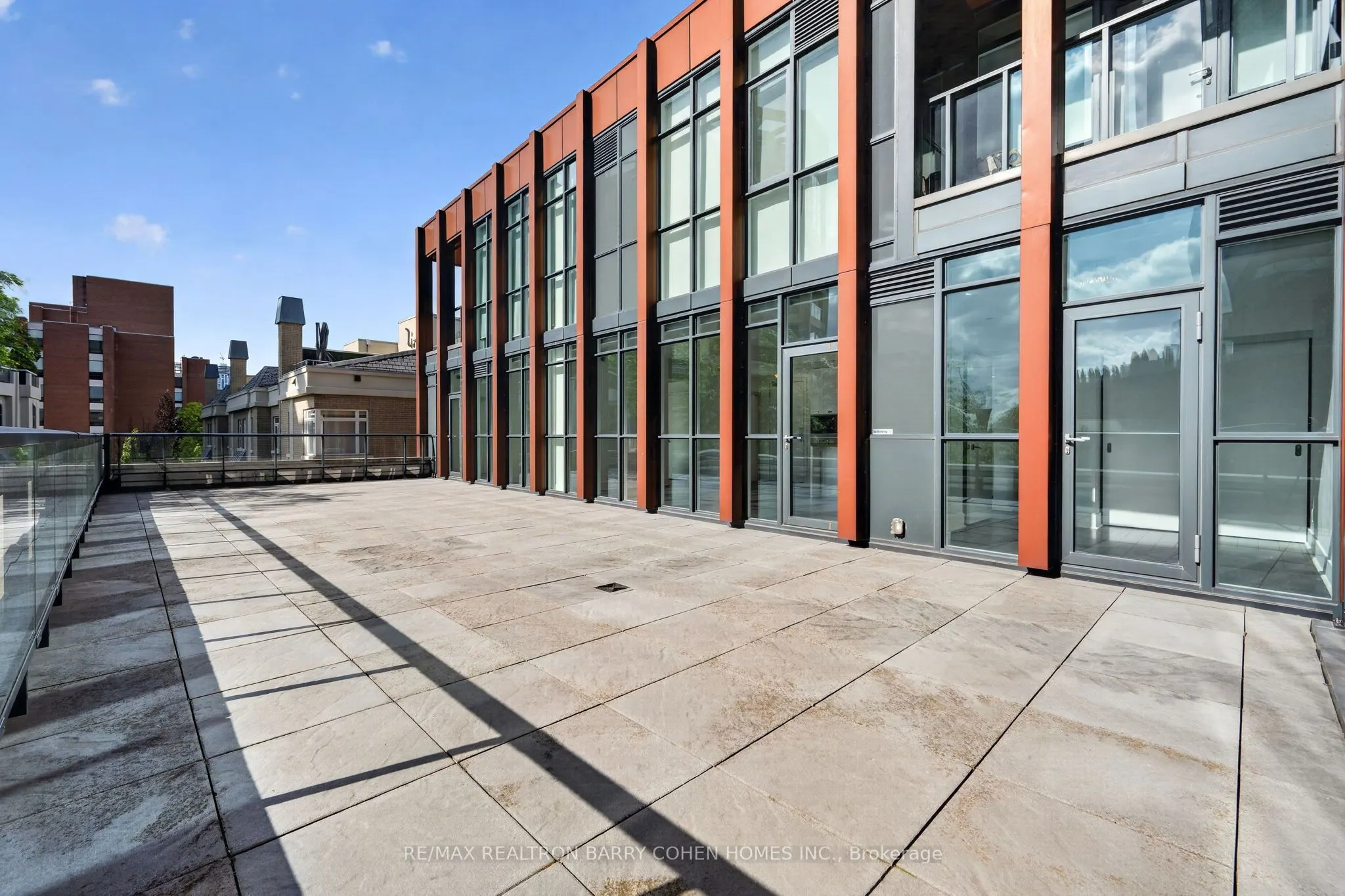 32 Davenport Road #303