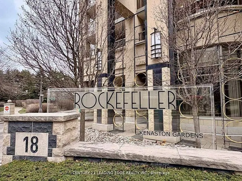 18 Kenaston Gardens #712