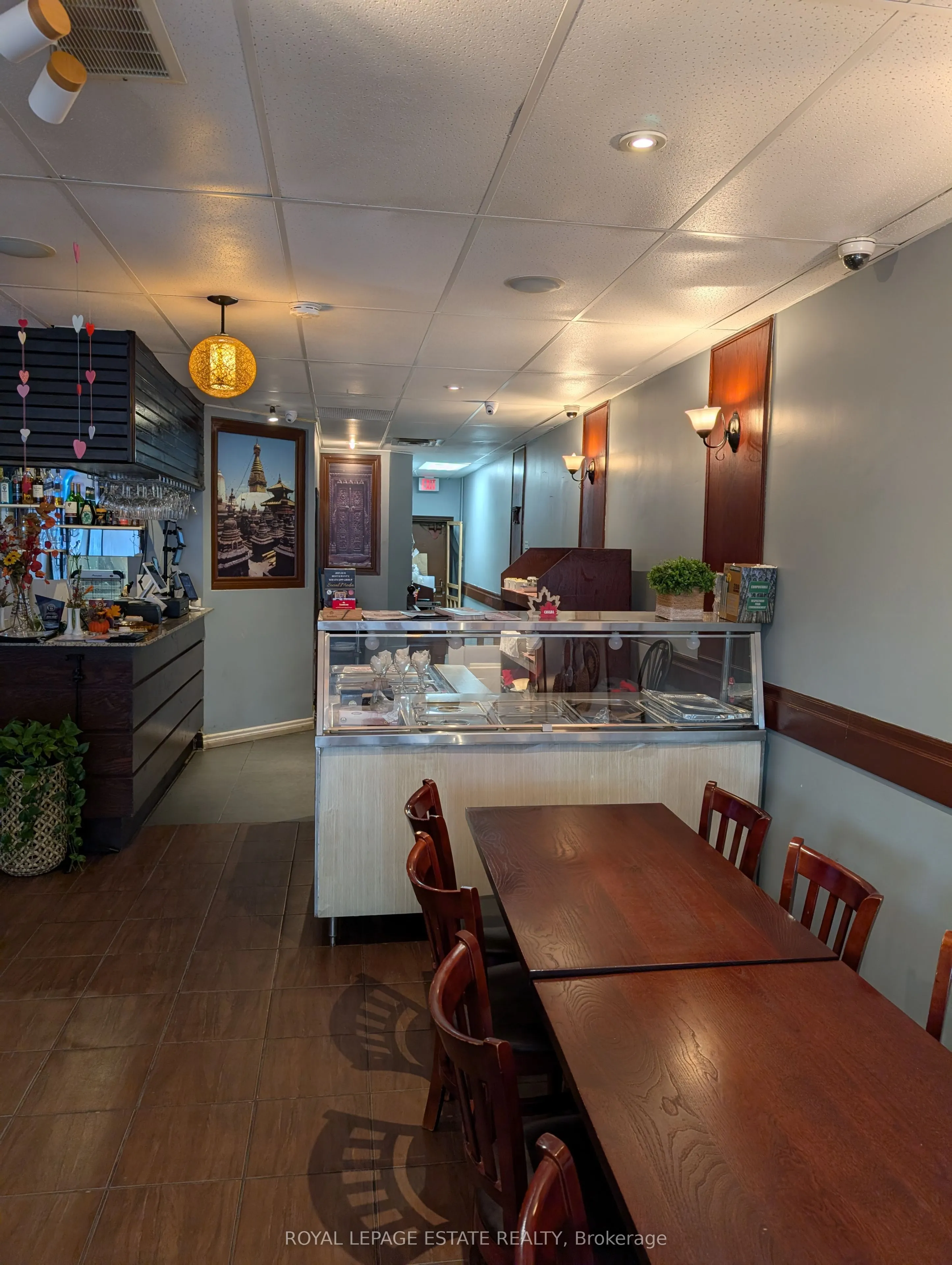 804 Eglinton Avenue E
