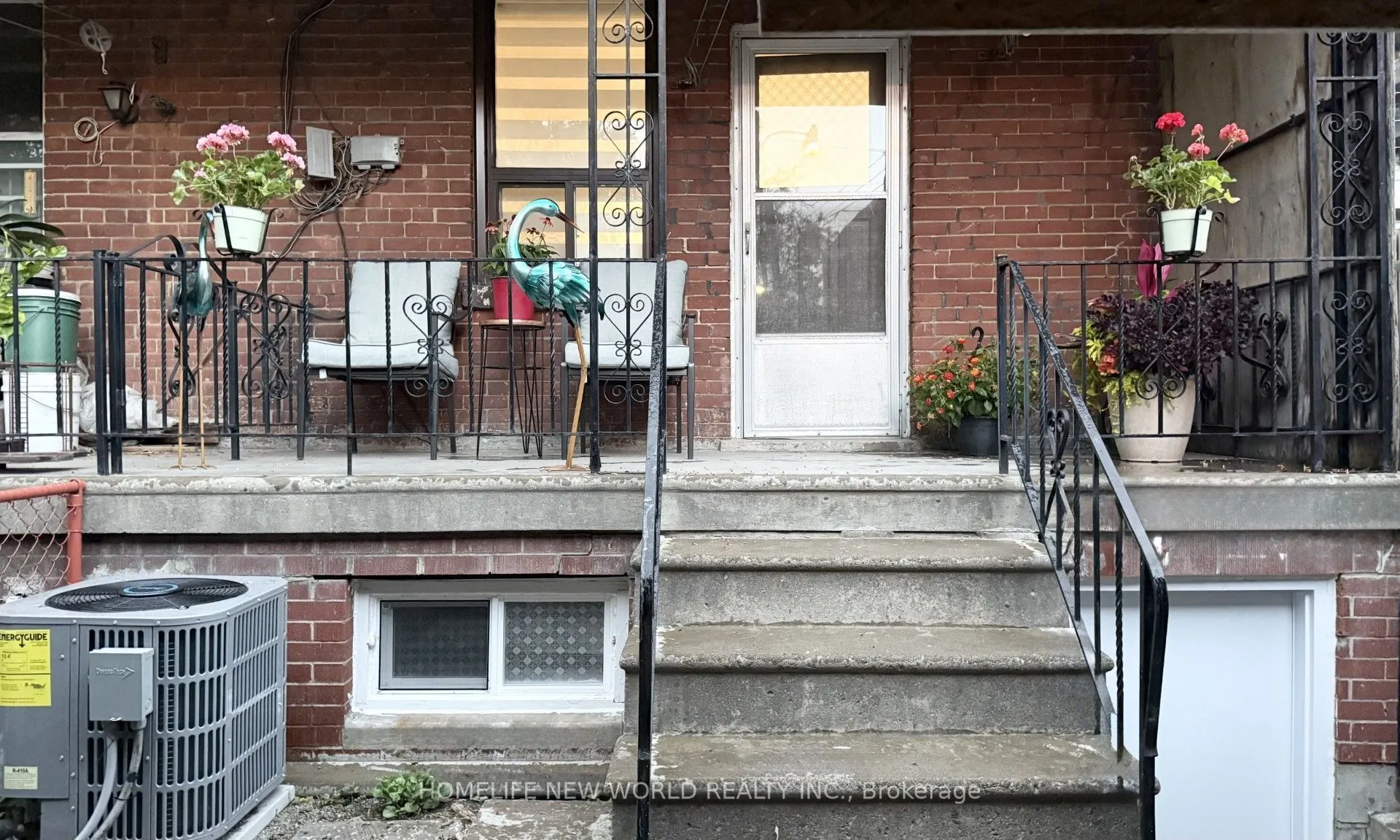 509 Dupont Street