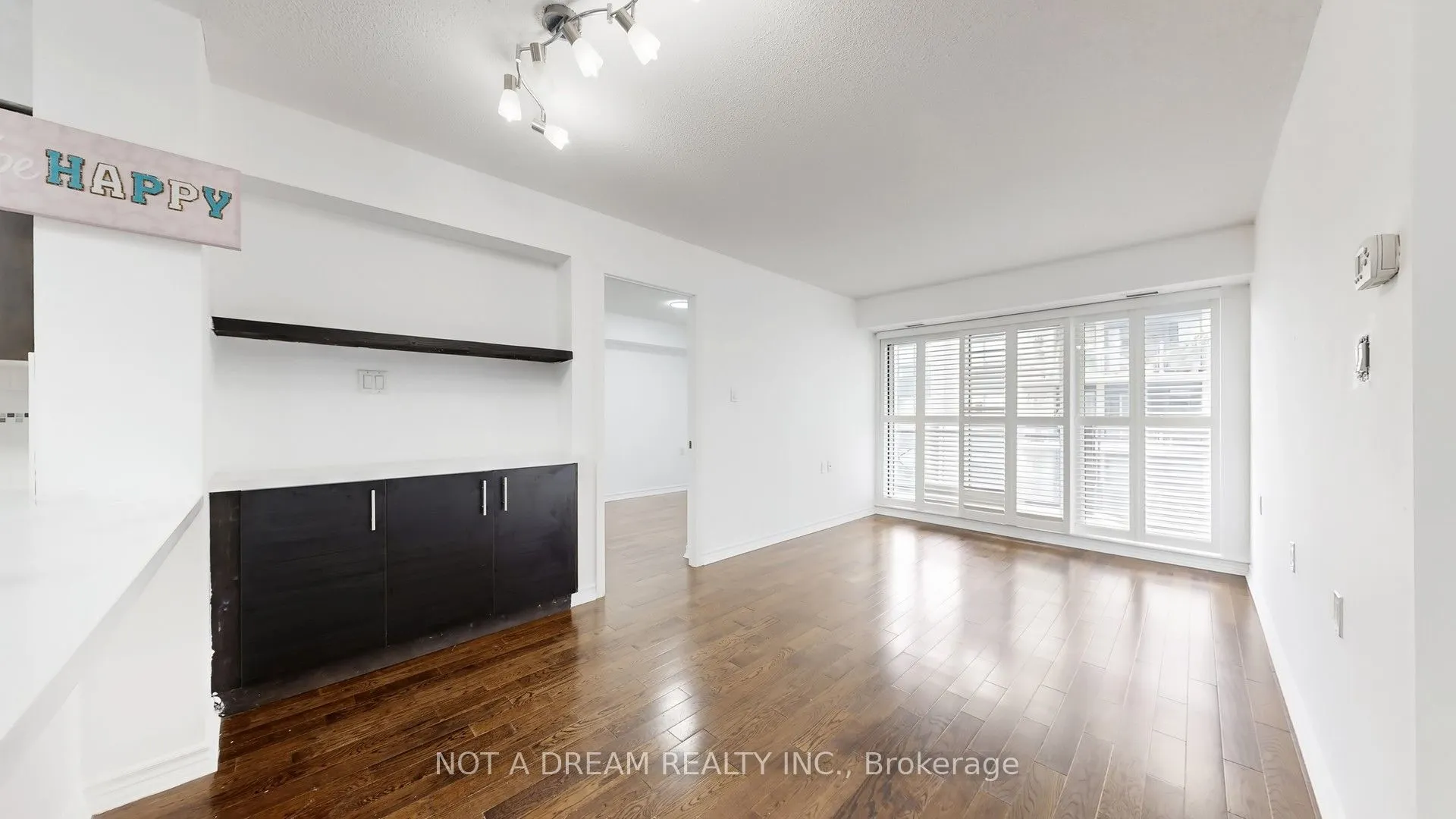 872 Sheppard Avenue W #416