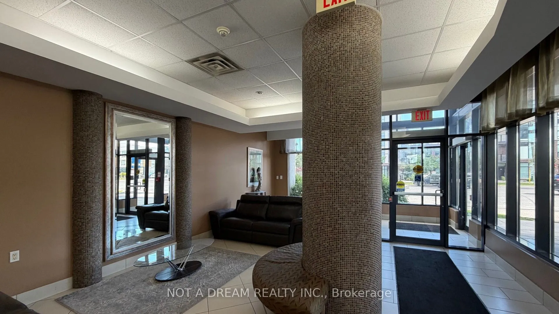 872 Sheppard Avenue W #416