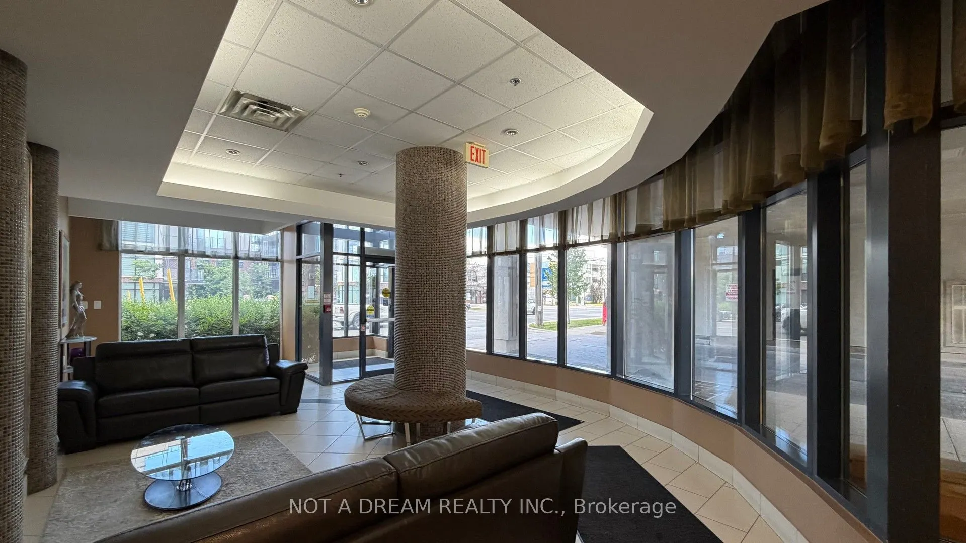872 Sheppard Avenue W #416
