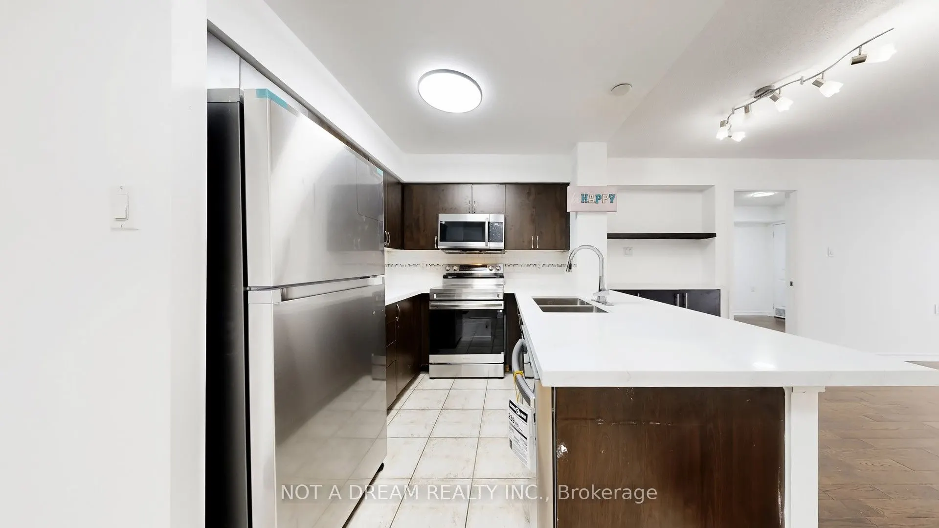872 Sheppard Avenue W #416