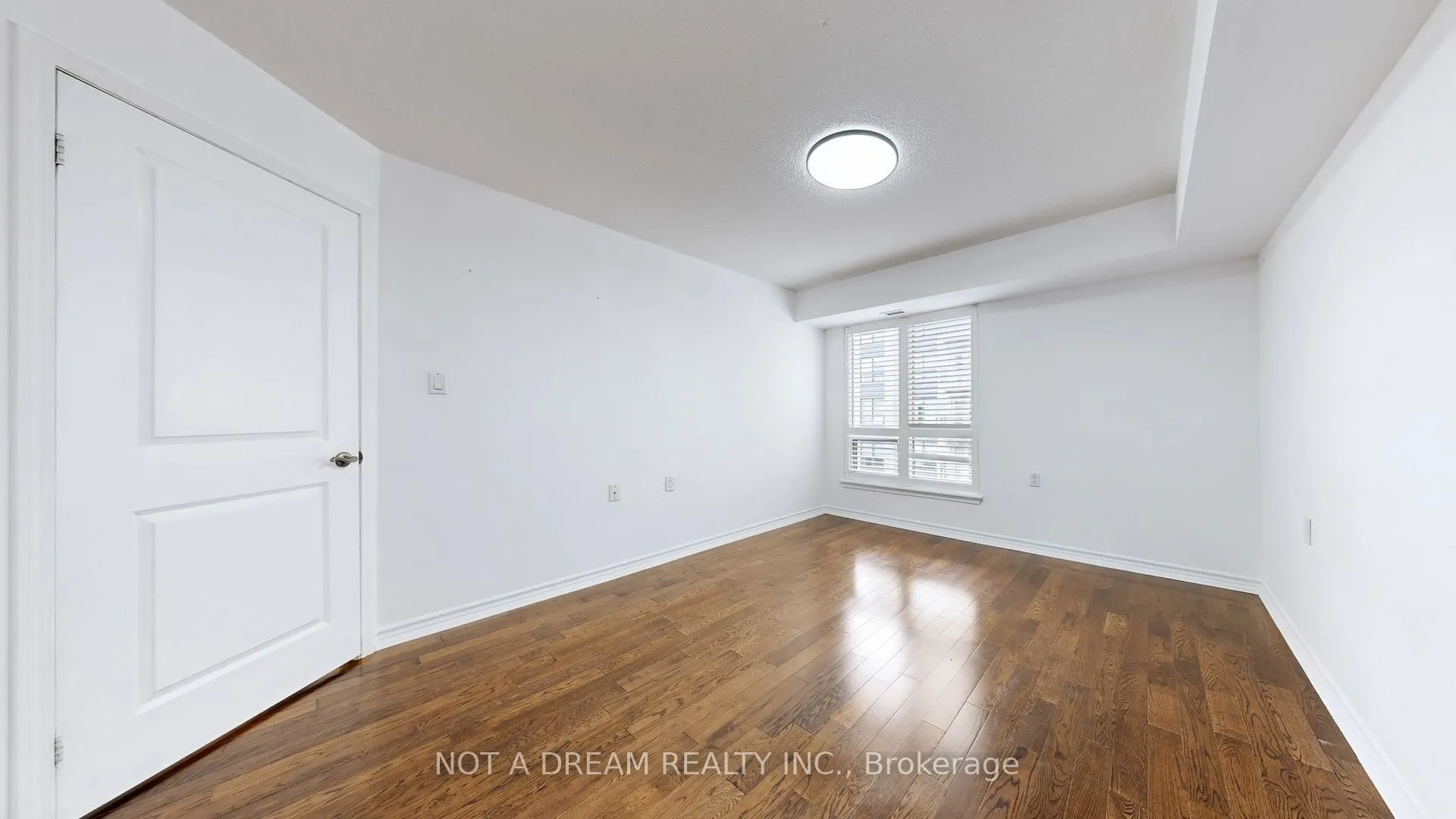 872 Sheppard Avenue W #416
