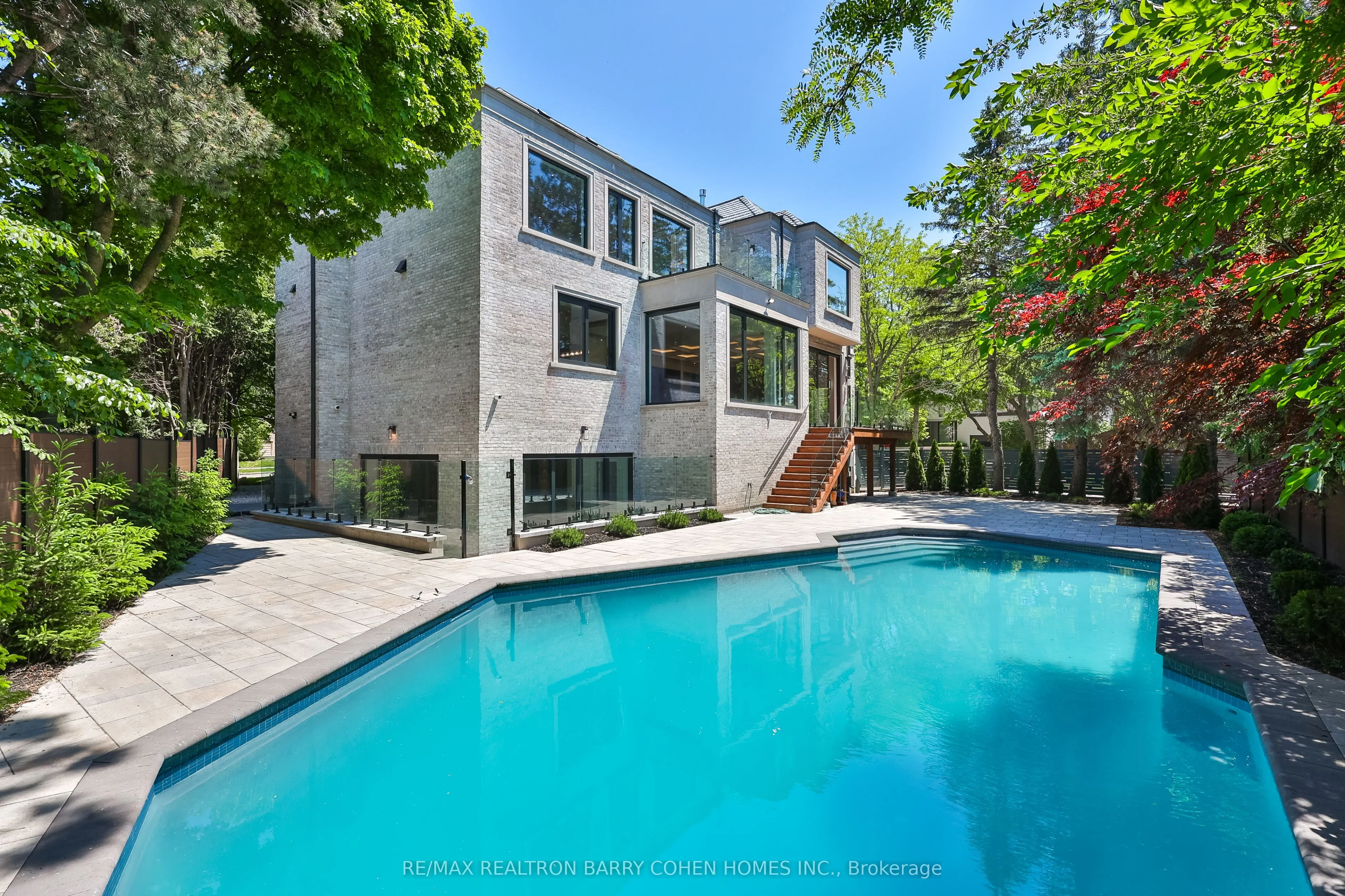27 Penwood Crescent