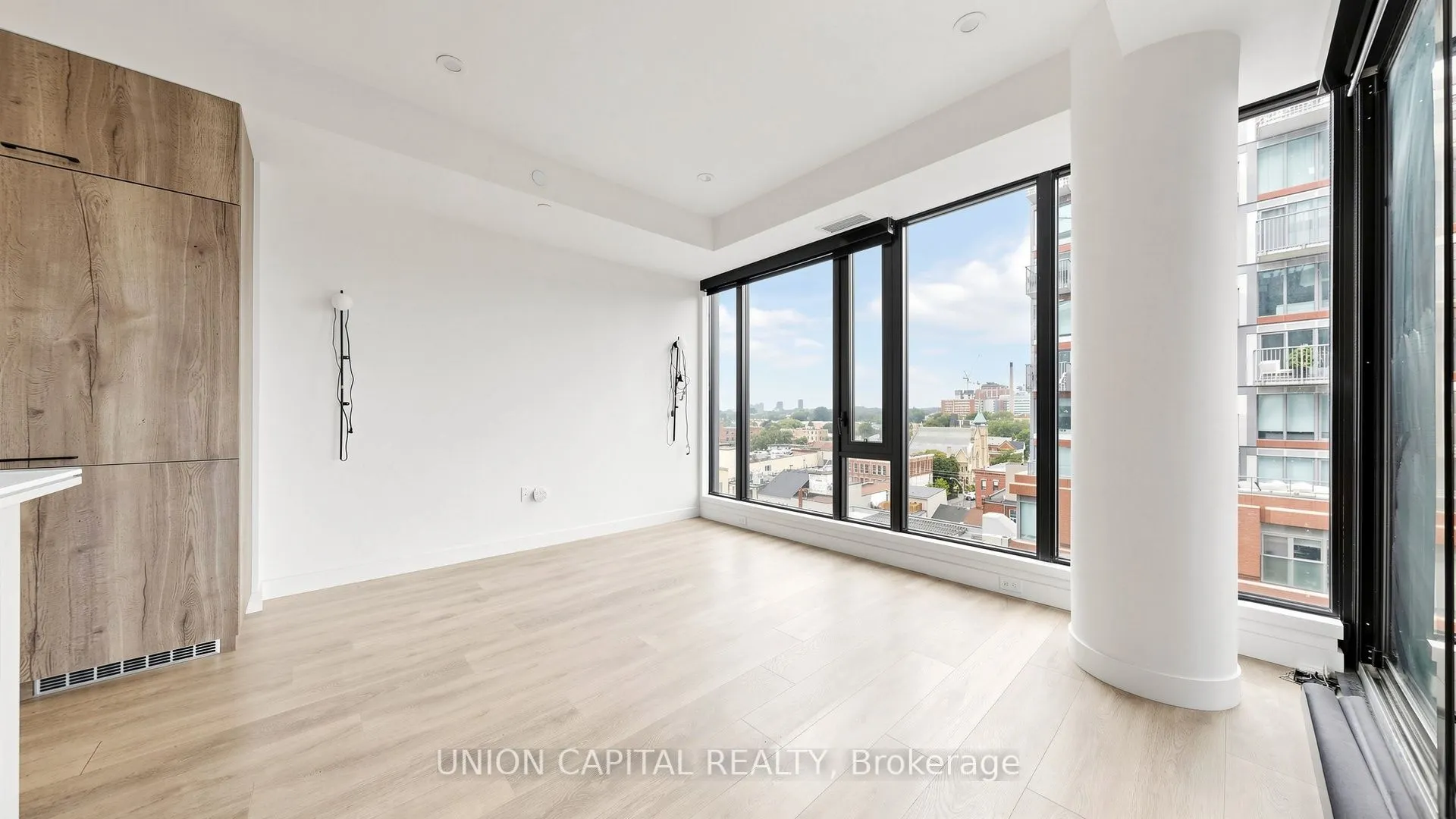 505 Richmond Street W #714