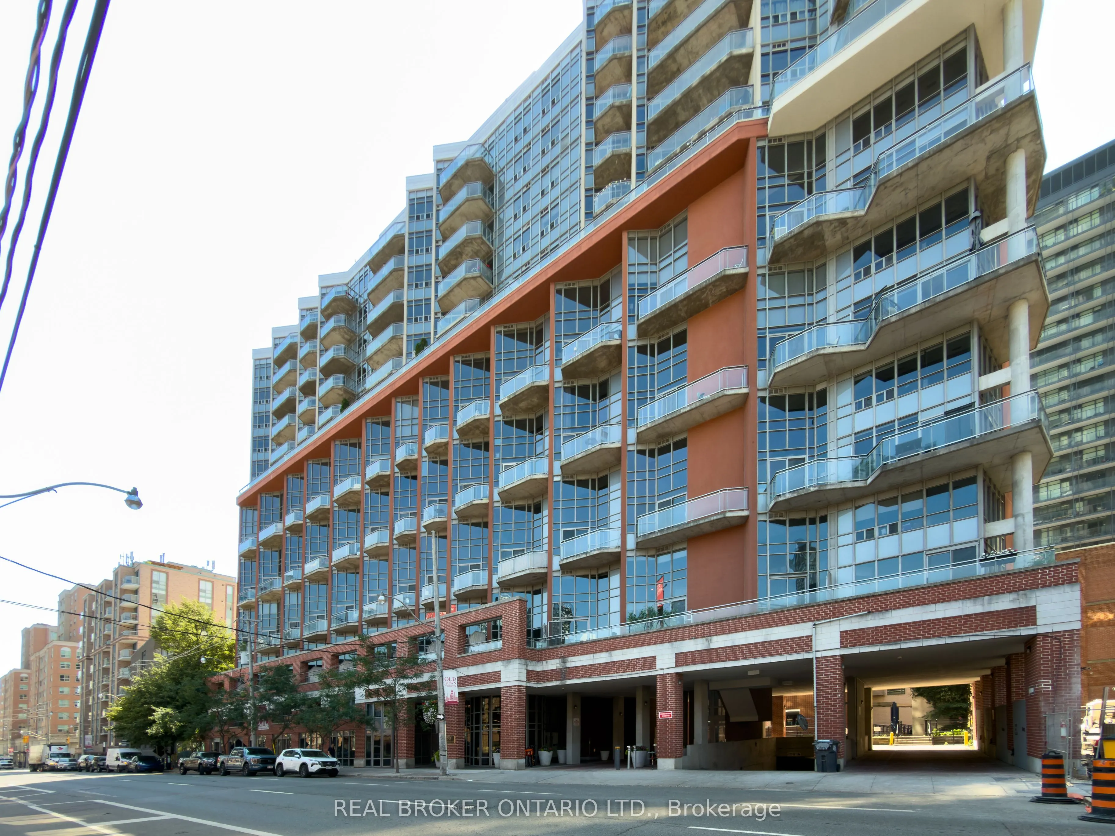255 Richmond Street E #1416