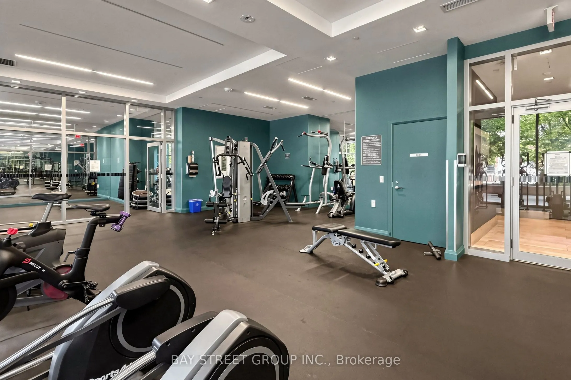 525 Adelaide Street W #1118