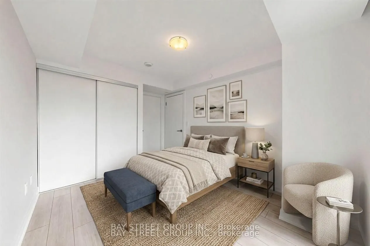 525 Adelaide Street W #1118