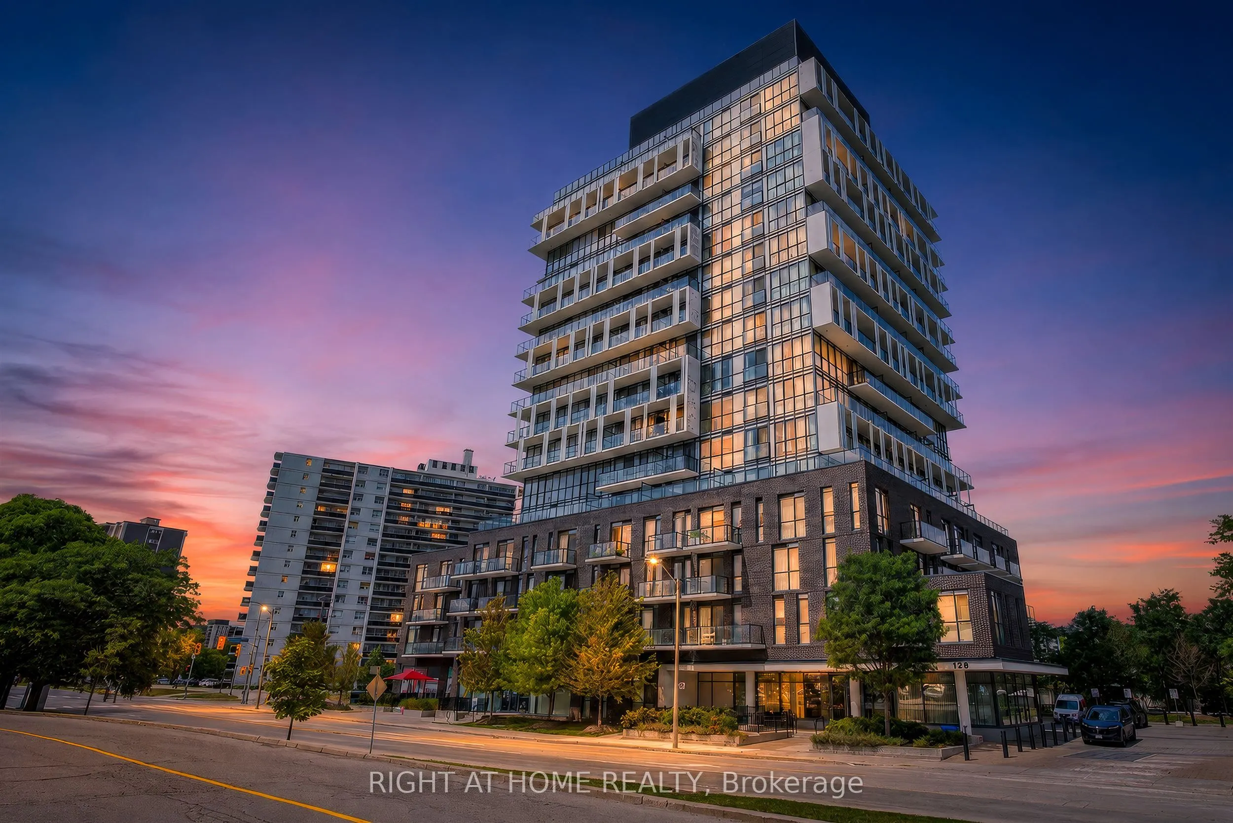 128 Fairview Mall Drive #712