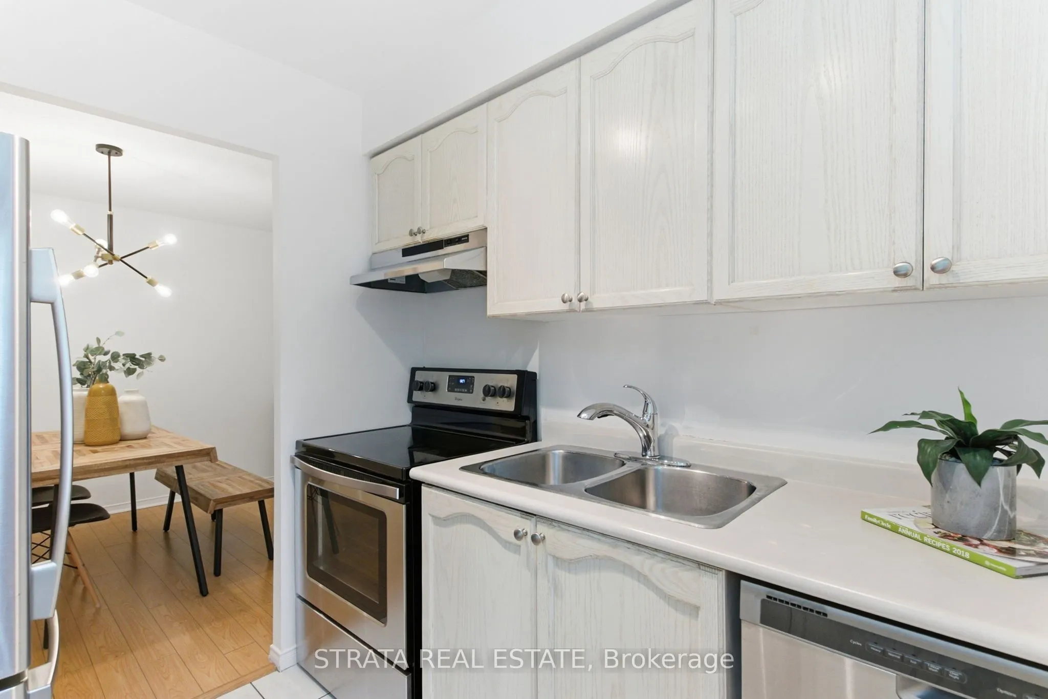 29 Pemberton Avenue #105
