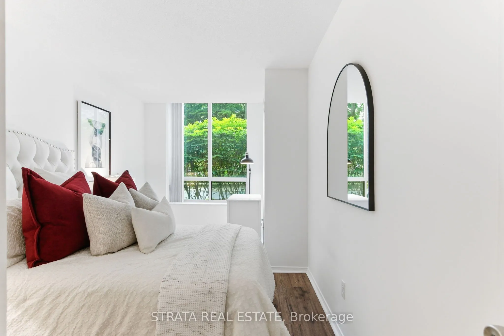 29 Pemberton Avenue #105