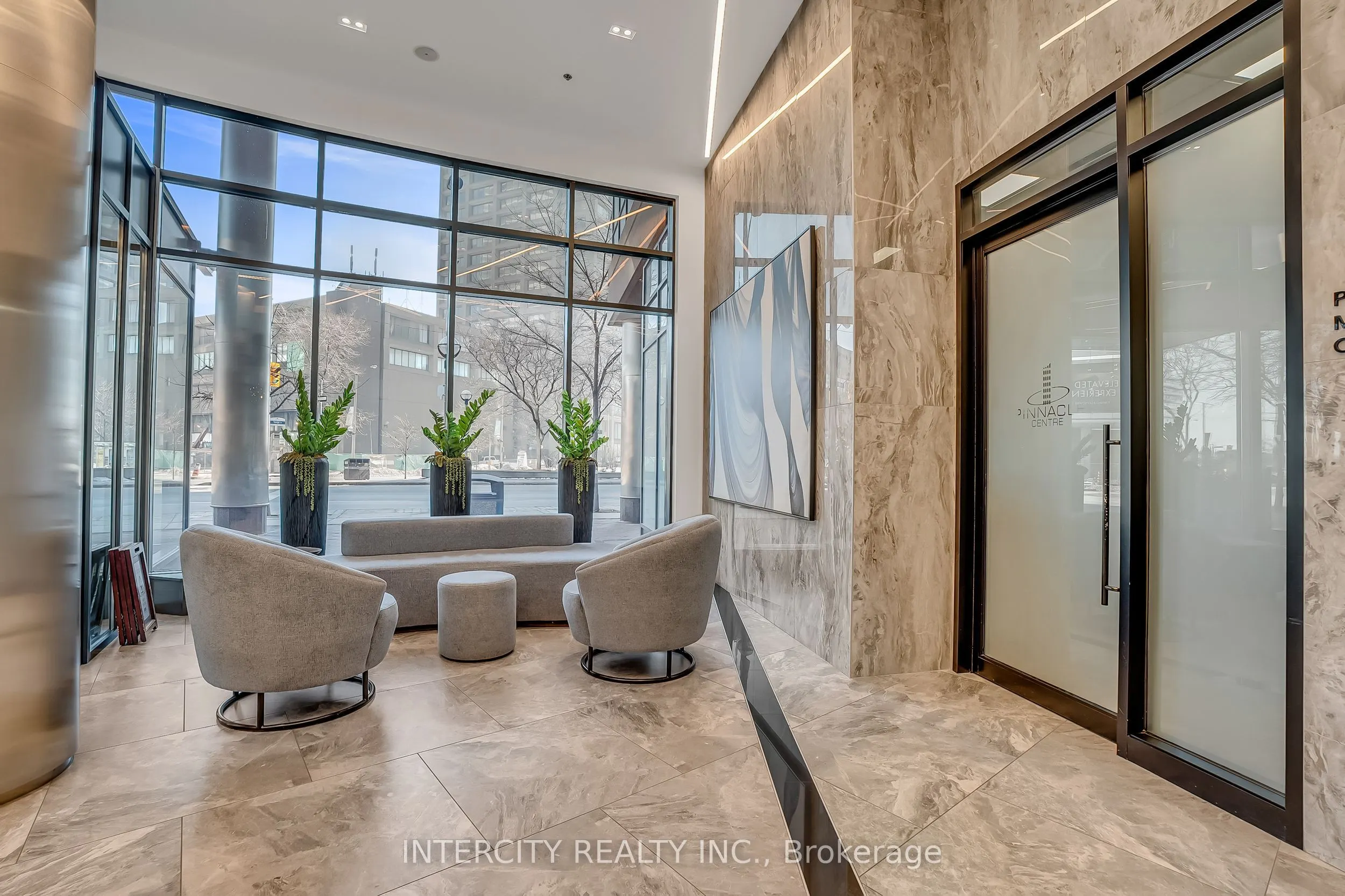 12 Yonge Street #1010