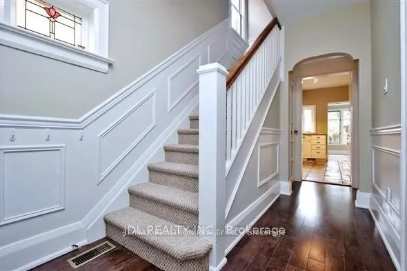 23 Bowood Avenue