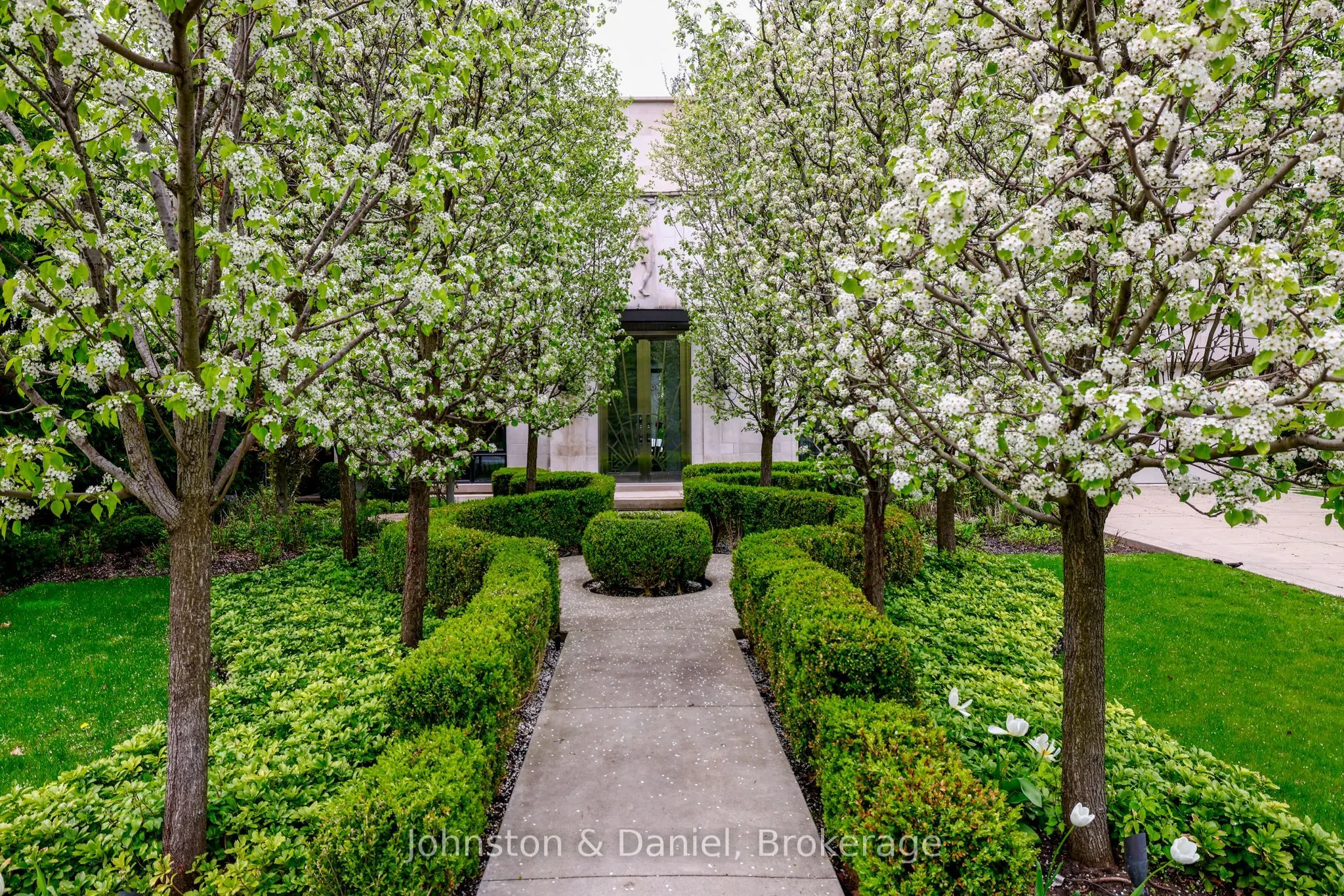 20 Forest Glen Crescent