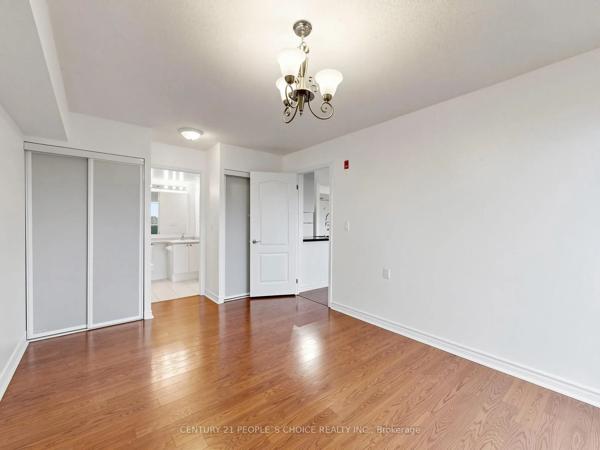 935 Sheppard Avenue W #603
