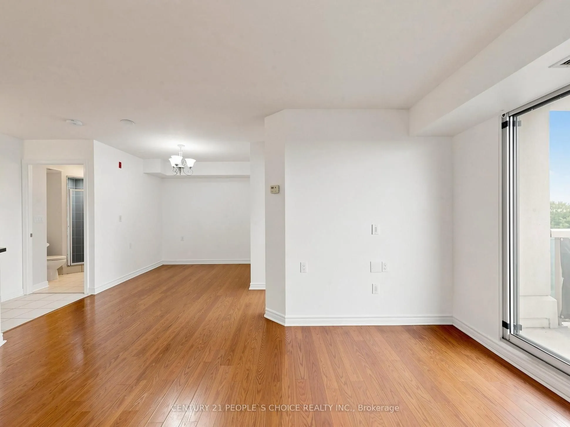 935 Sheppard Avenue W #603