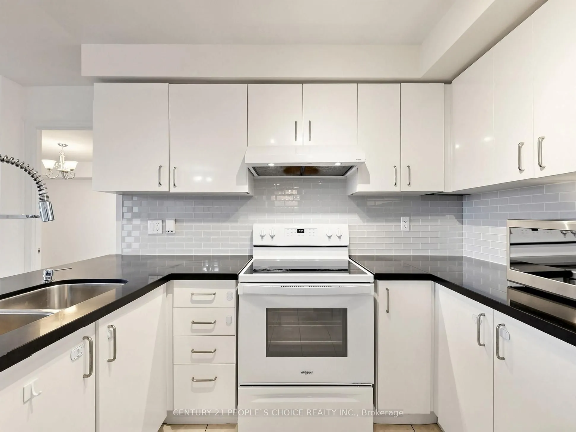 935 Sheppard Avenue W #603
