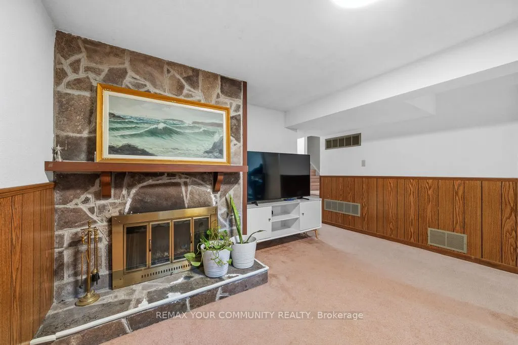 15 Clematis Road