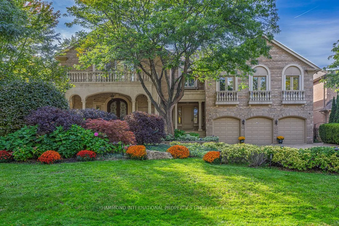 32 Arjay Crescent