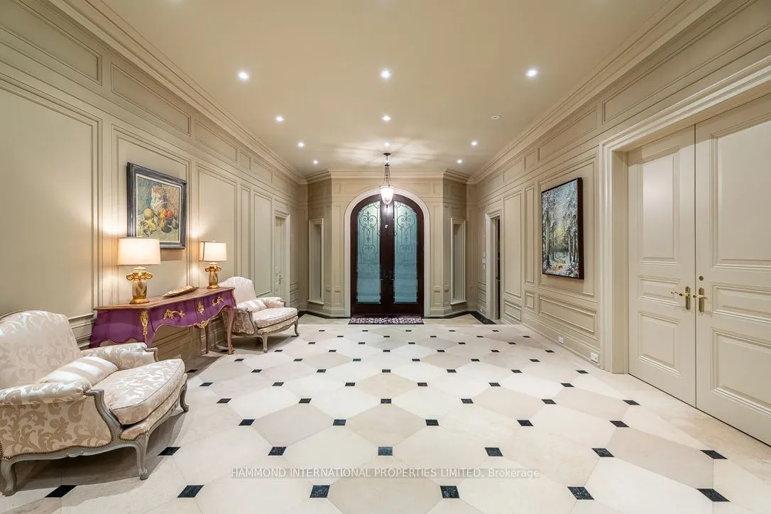 32 Arjay Crescent