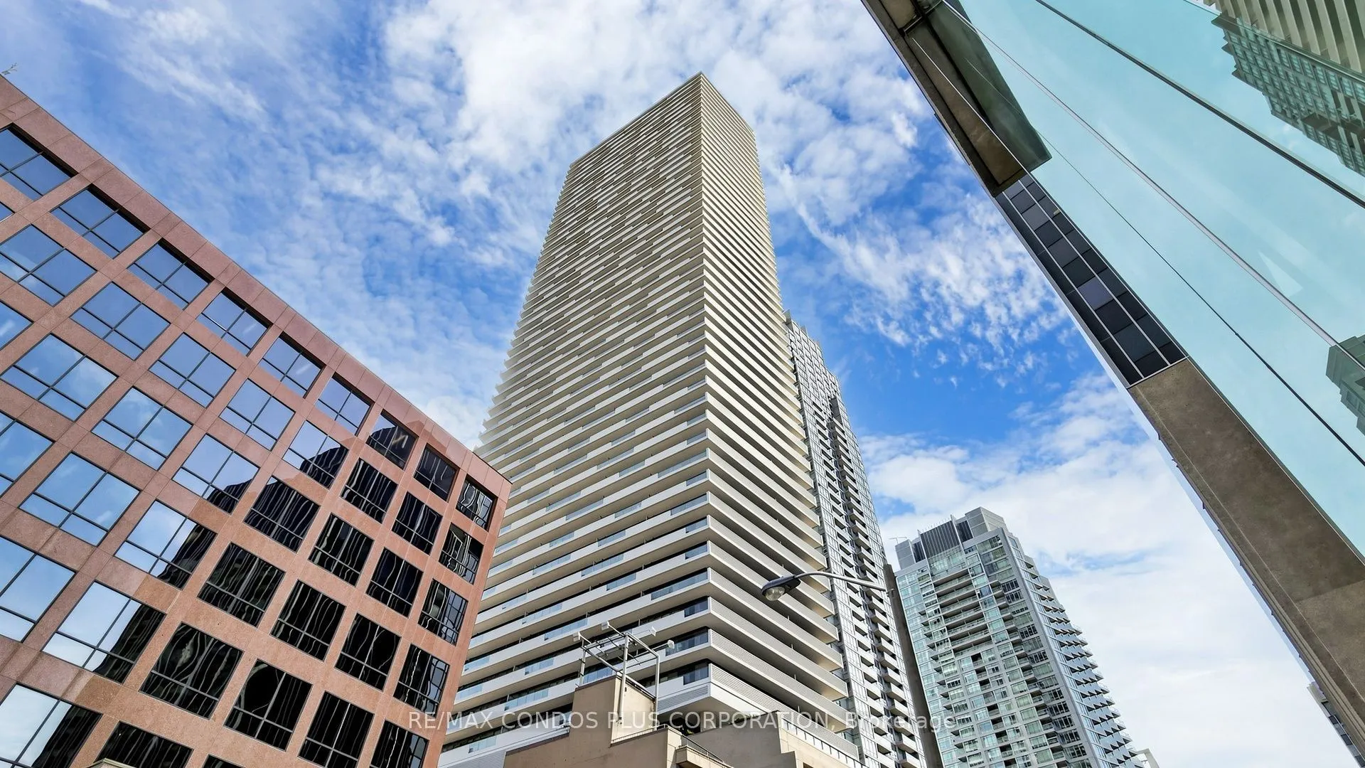 2221 Yonge Street #506