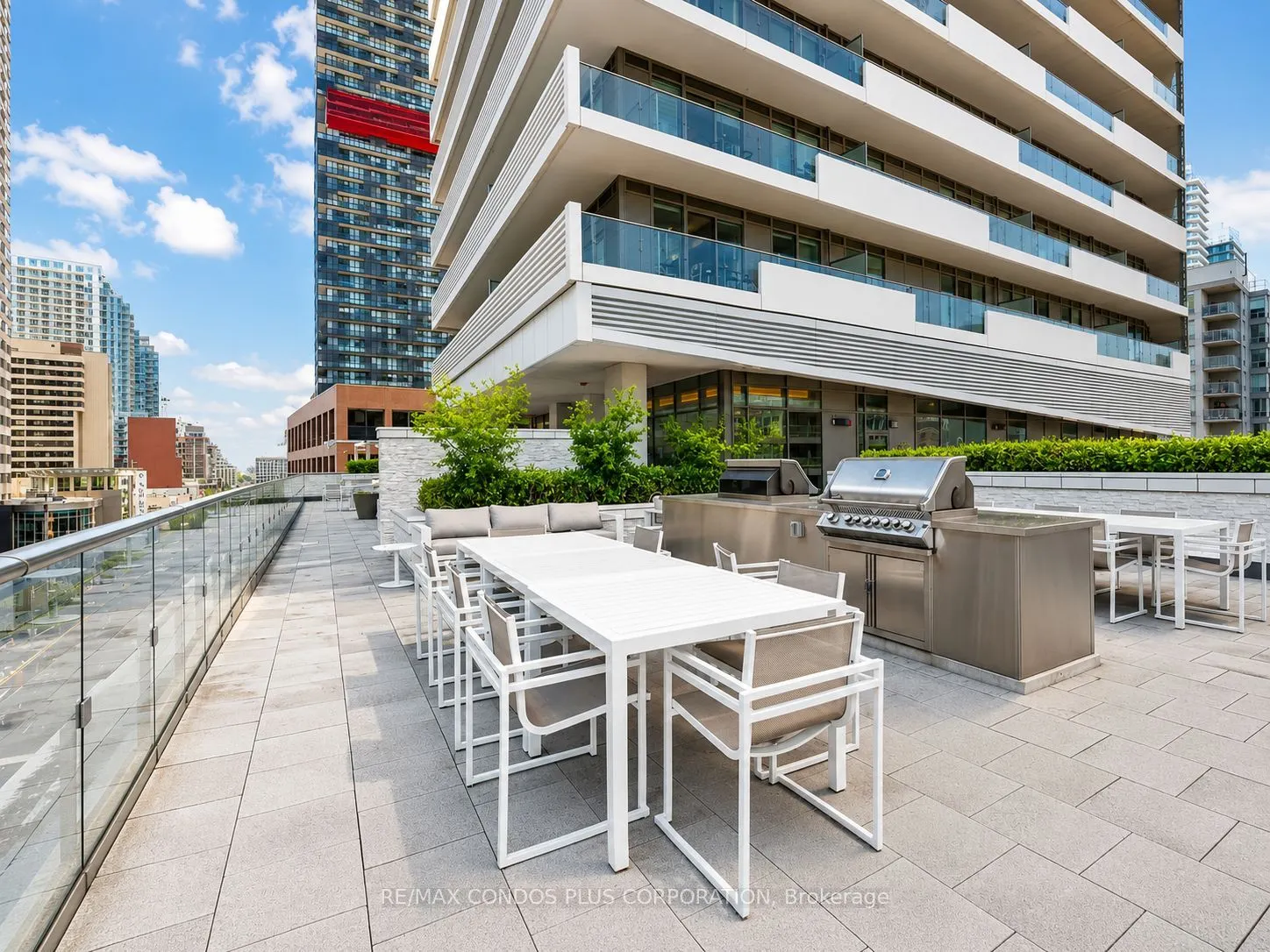 2221 Yonge Street #506