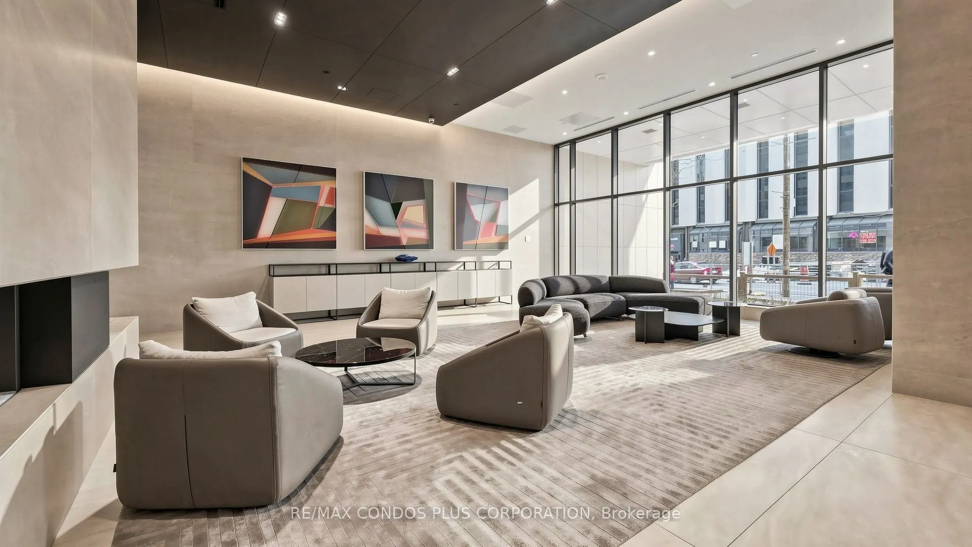 2221 Yonge Street #506