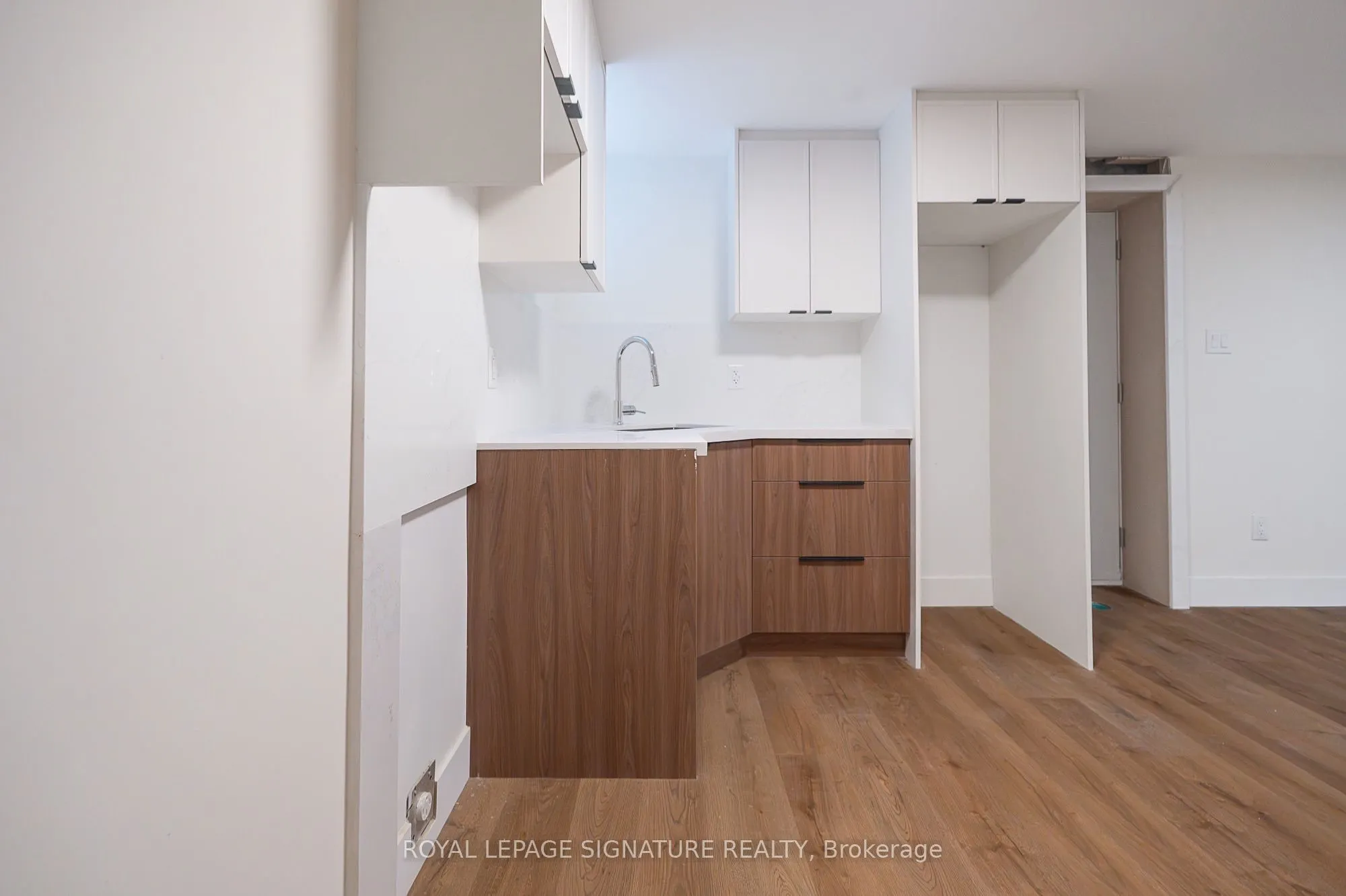 7 Earnscliffe Road #1