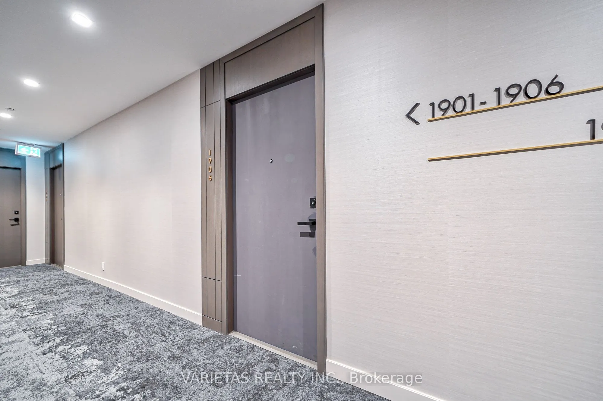 15 Holmes Avenue #1906