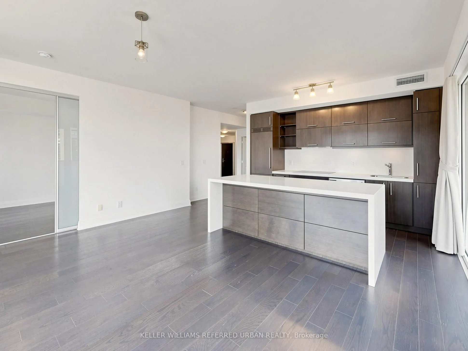 1080 Bay Street #1710