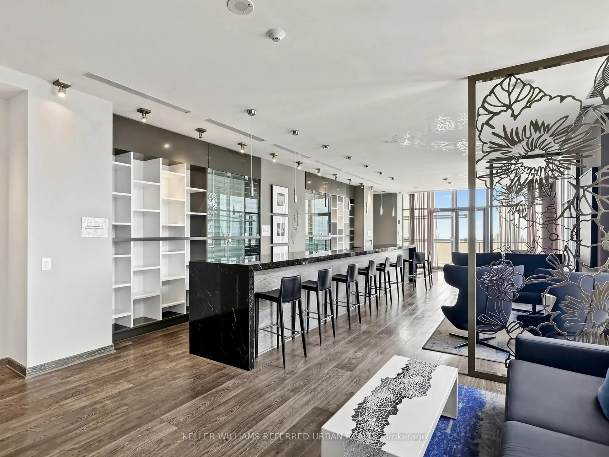 1080 Bay Street #1710