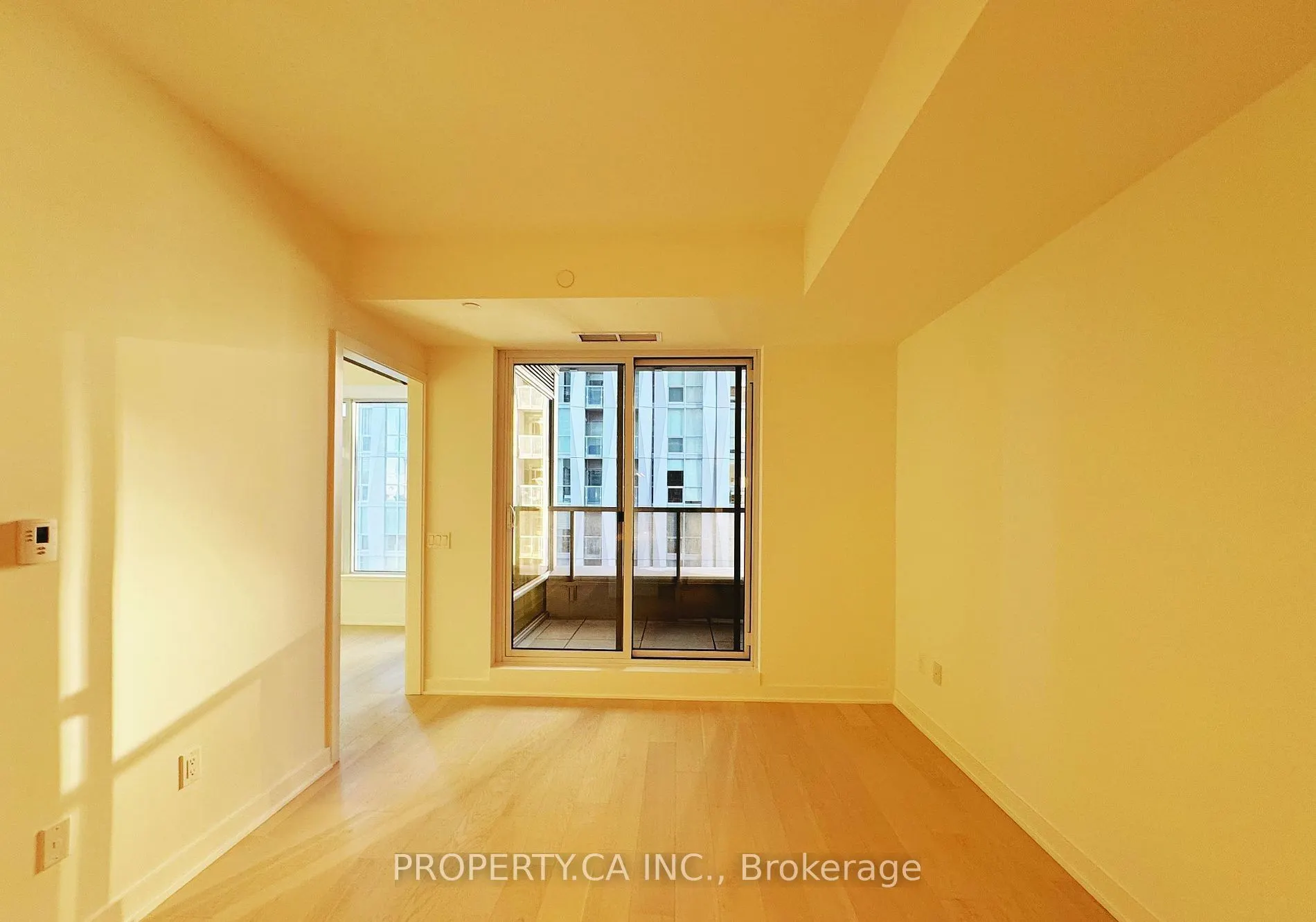 11 Yorkville Avenue #1007