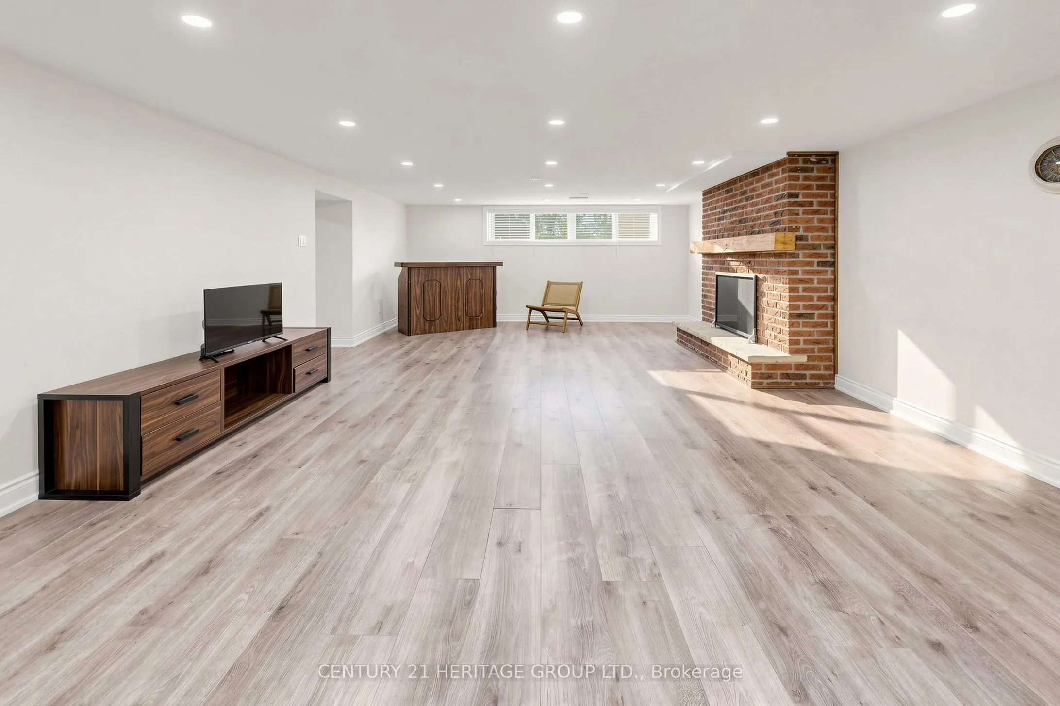 11 Elynhill Drive