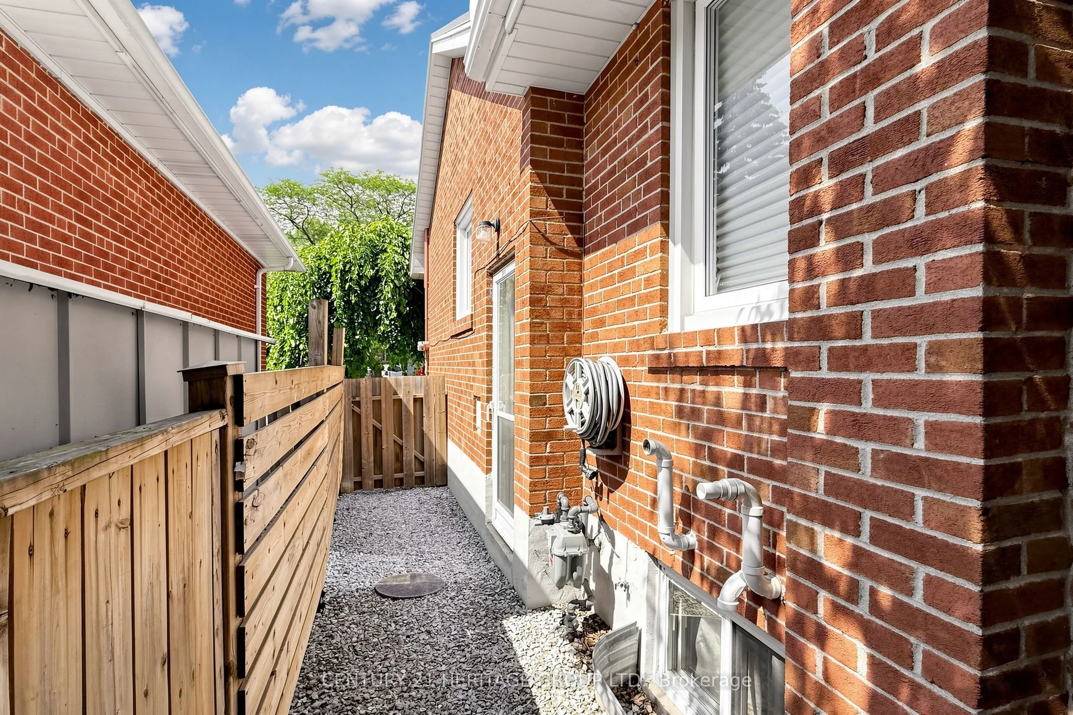 11 Elynhill Drive