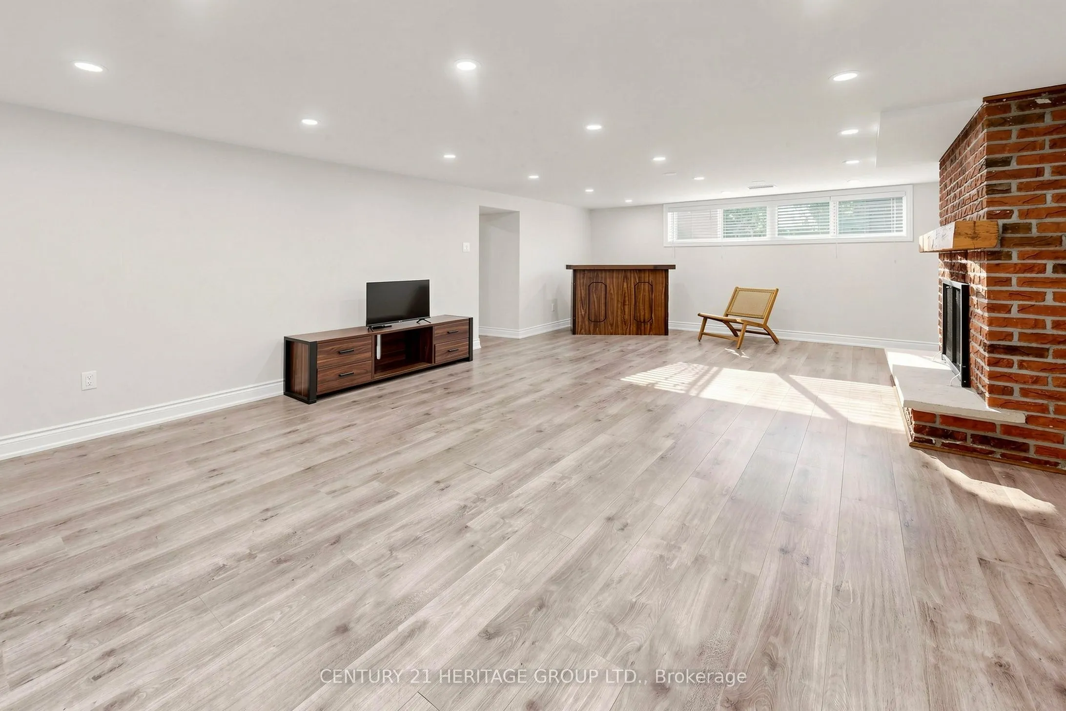 11 Elynhill Drive