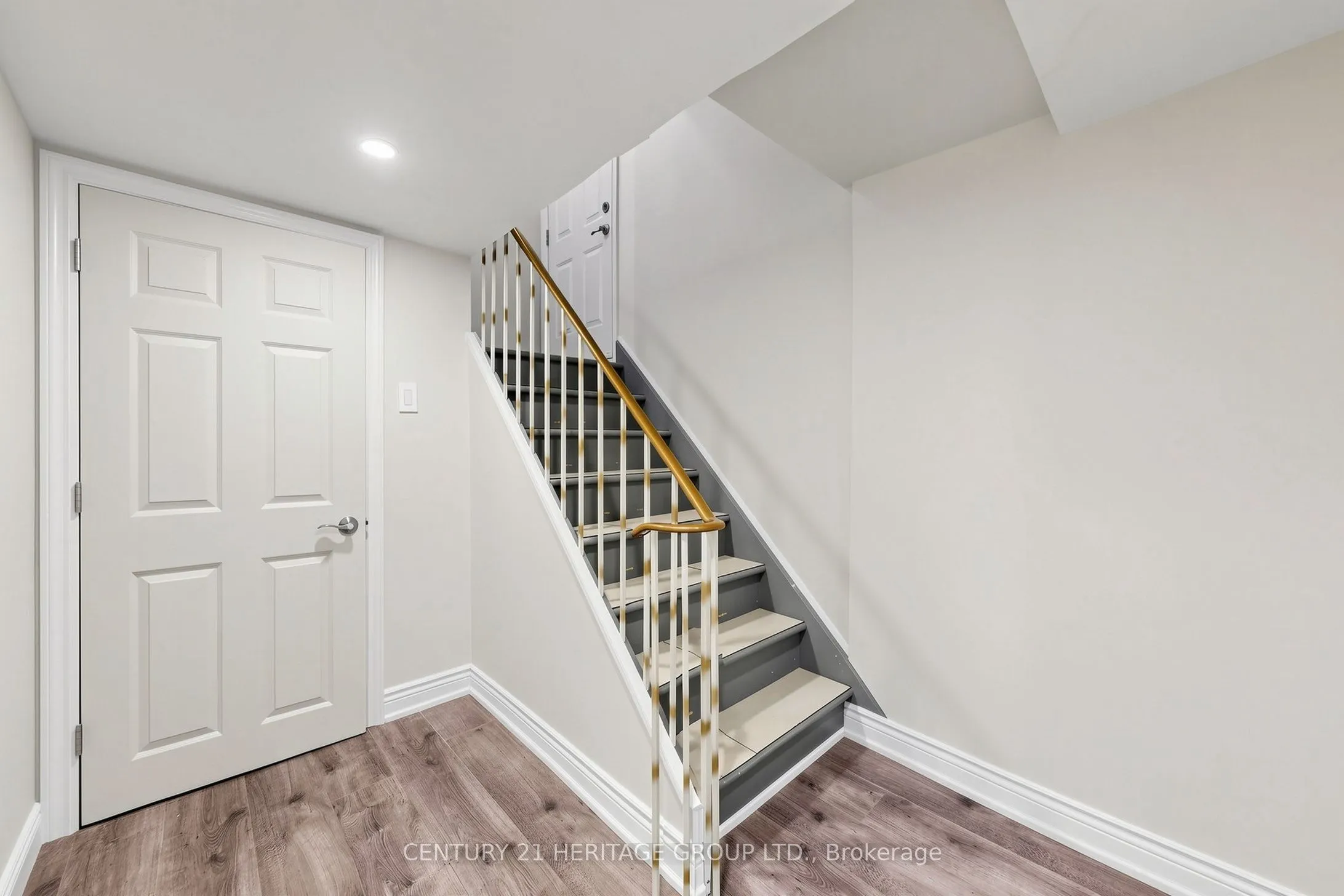 11 Elynhill Drive