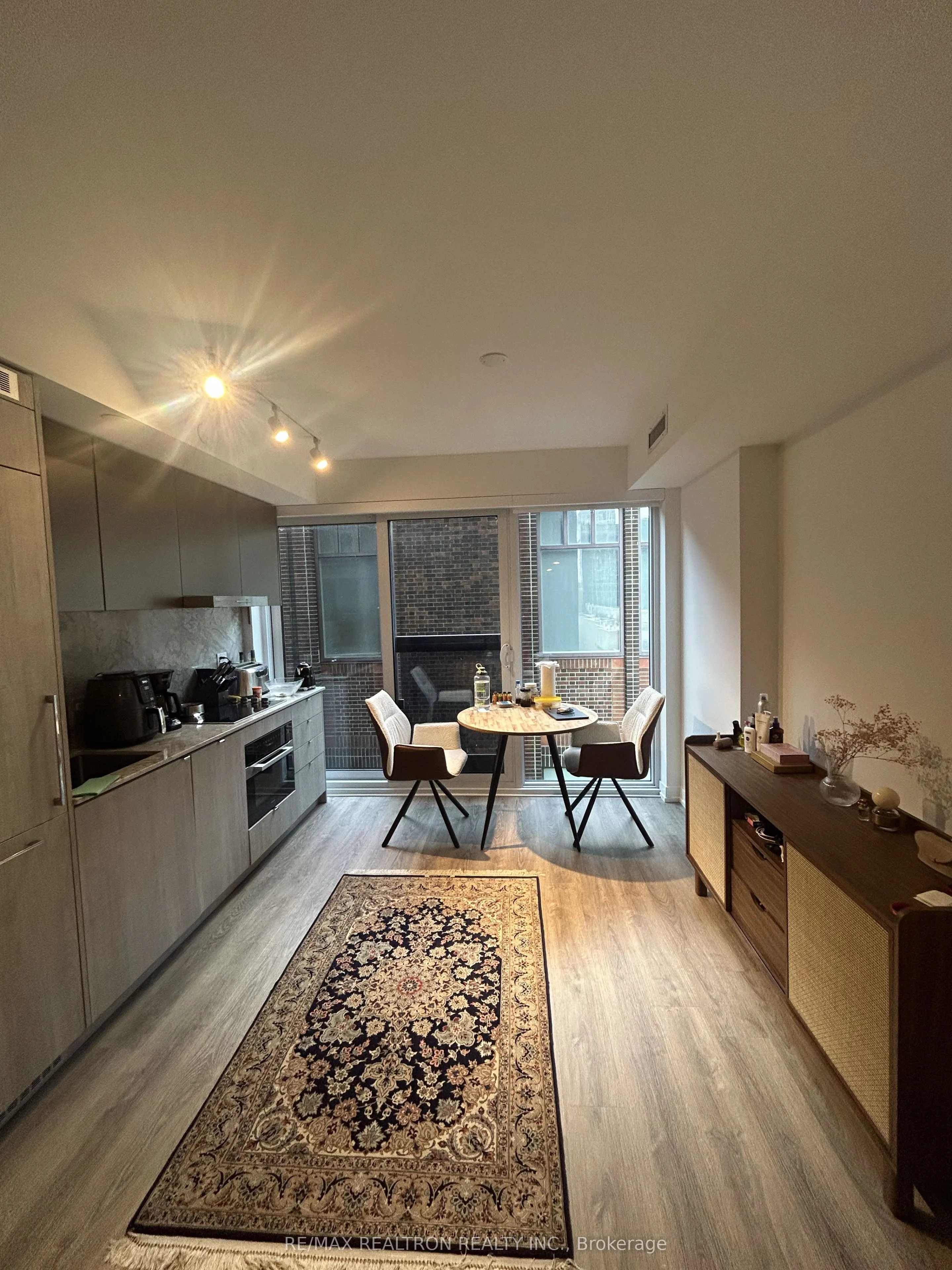 771 Yonge Street #911