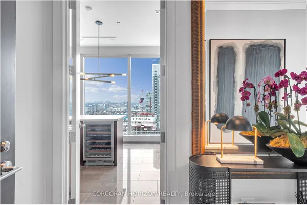 183 Wellington Street W #3303