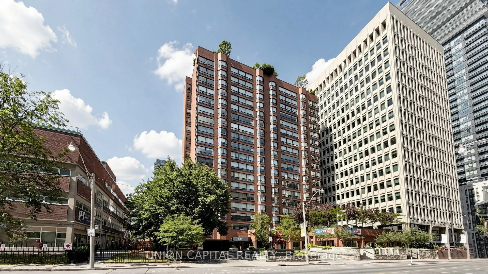 62 Wellesley Street W #1405