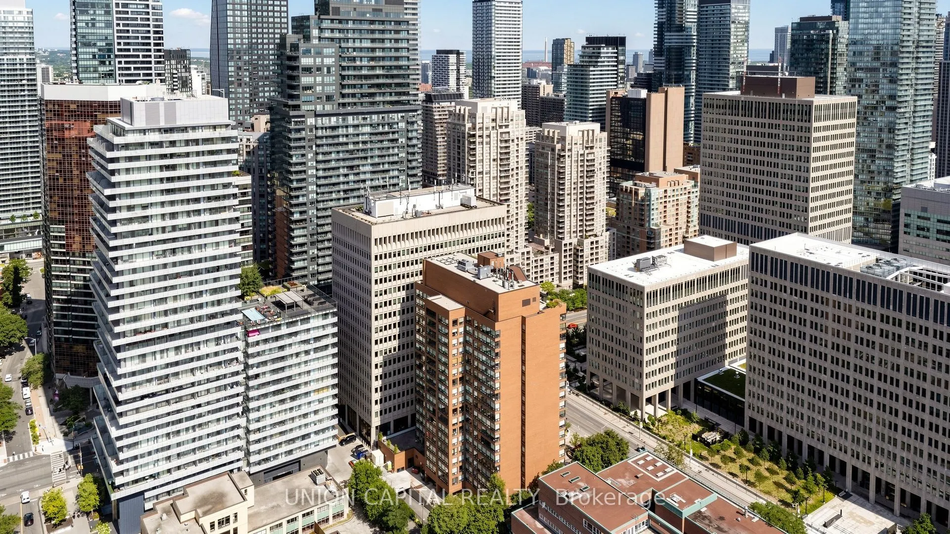 62 Wellesley Street W #1405
