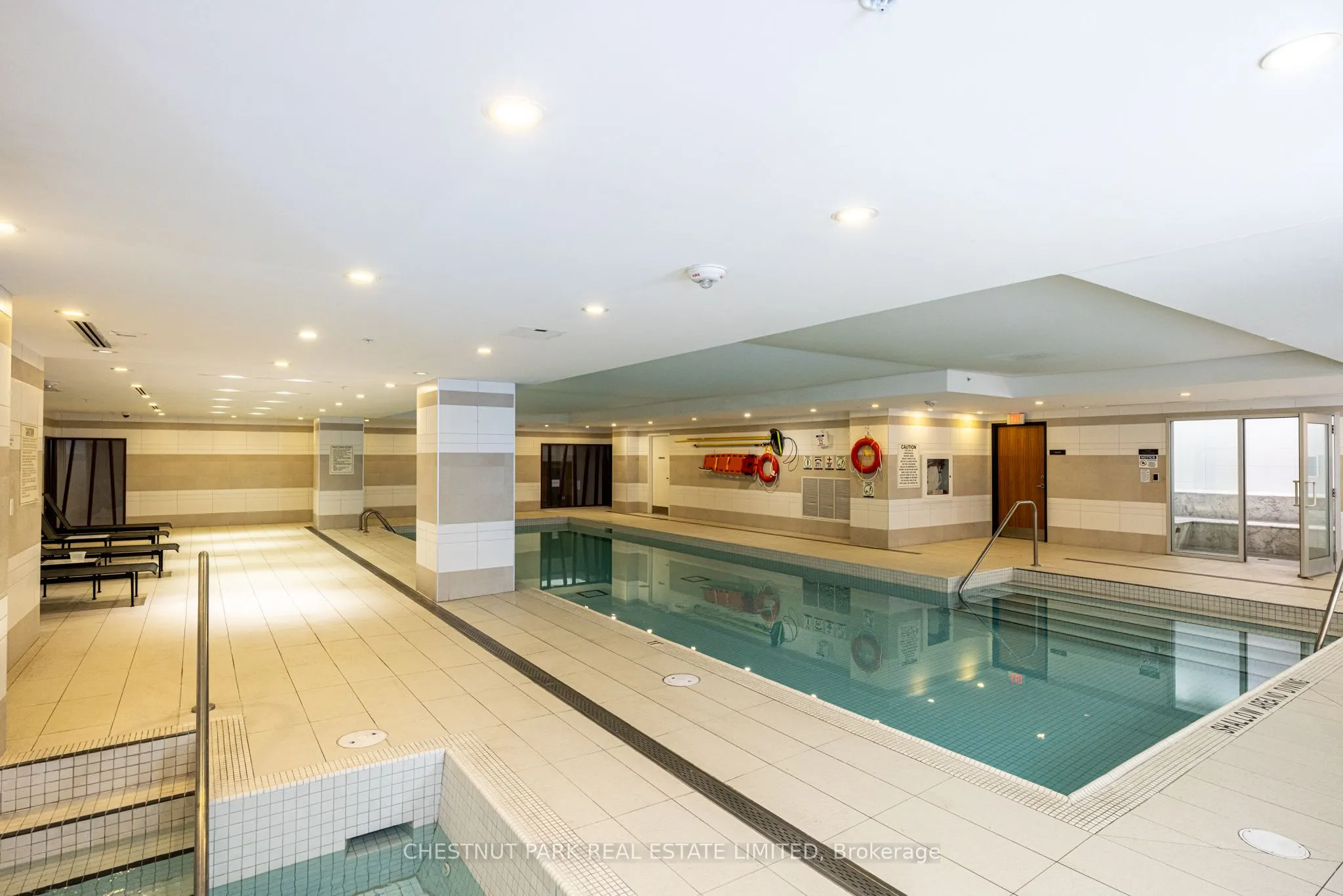 111 St Clair Avenue W #416
