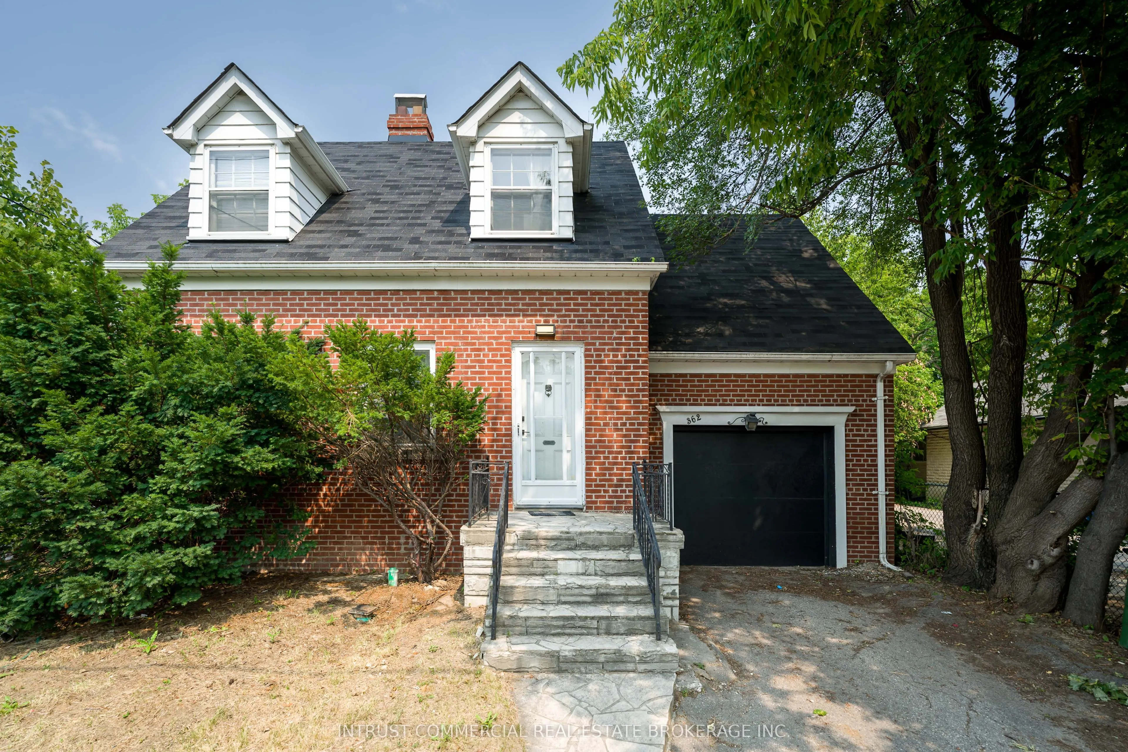 362 Lawrence Avenue W