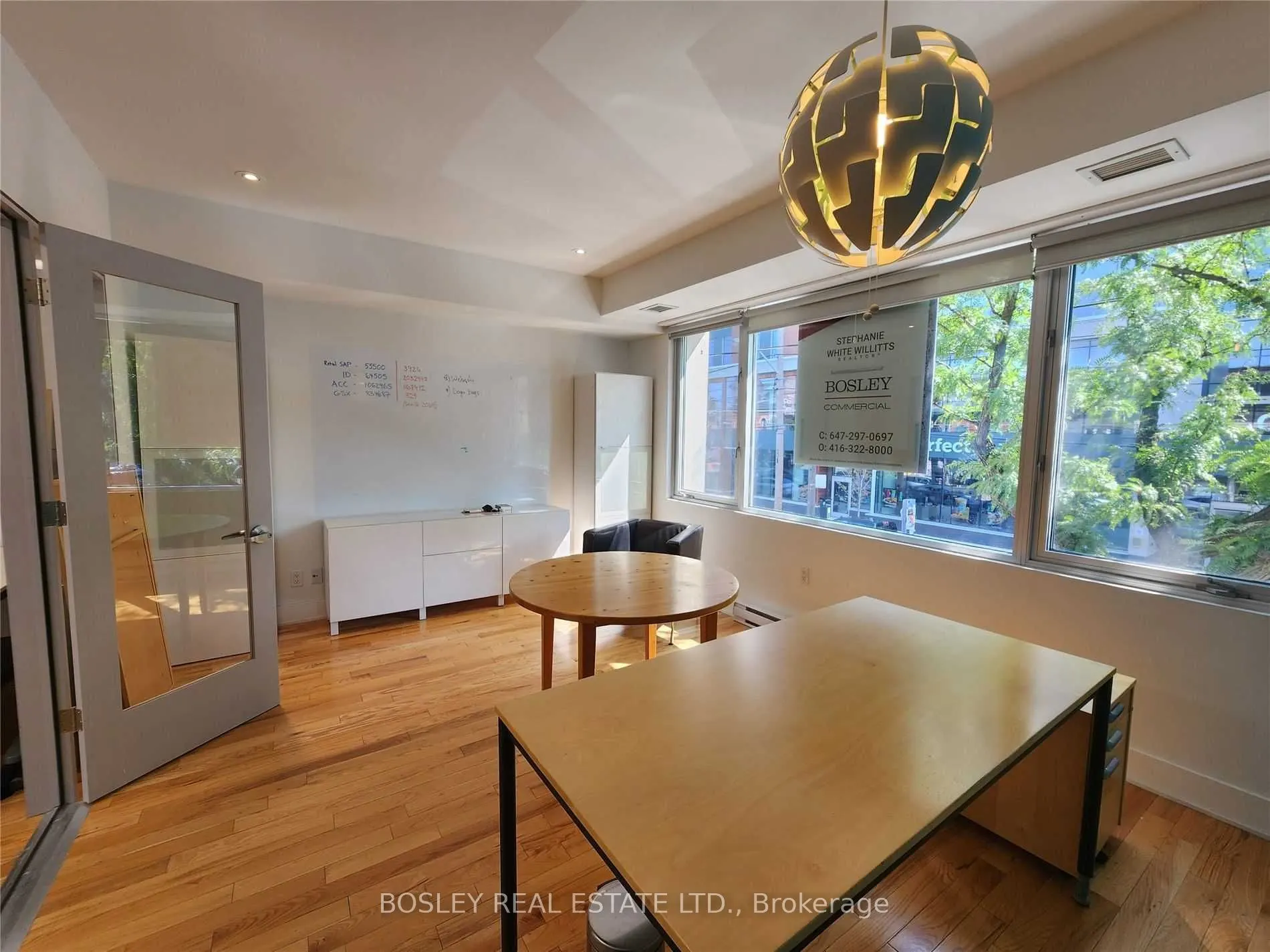 1052 Queen Street W #2nd Flr