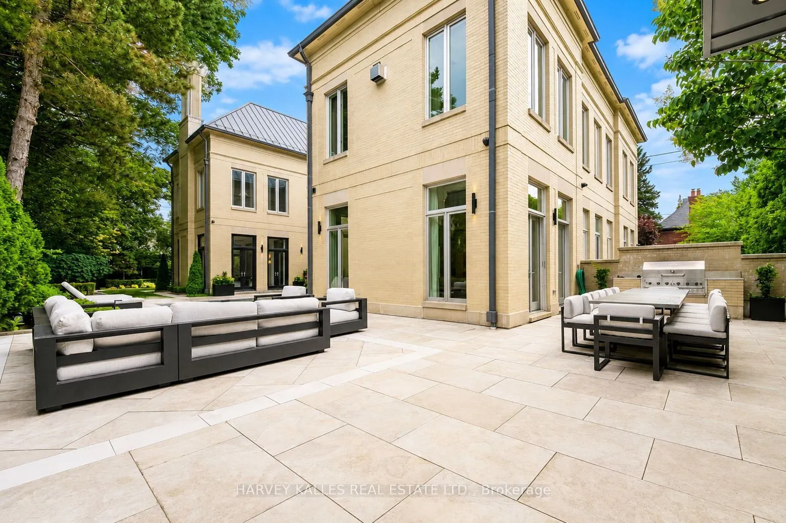 139 Dunvegan Road