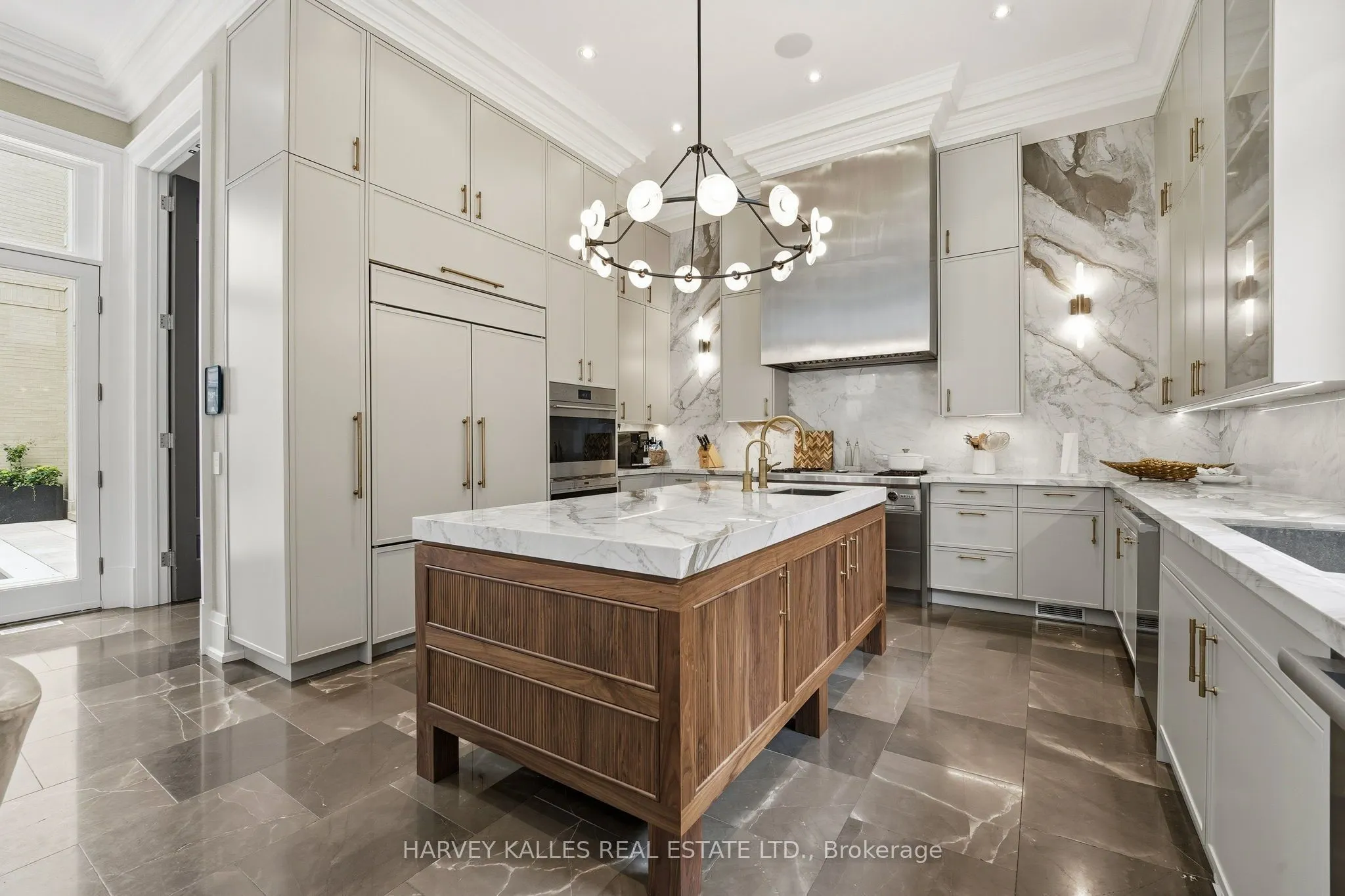 139 Dunvegan Road