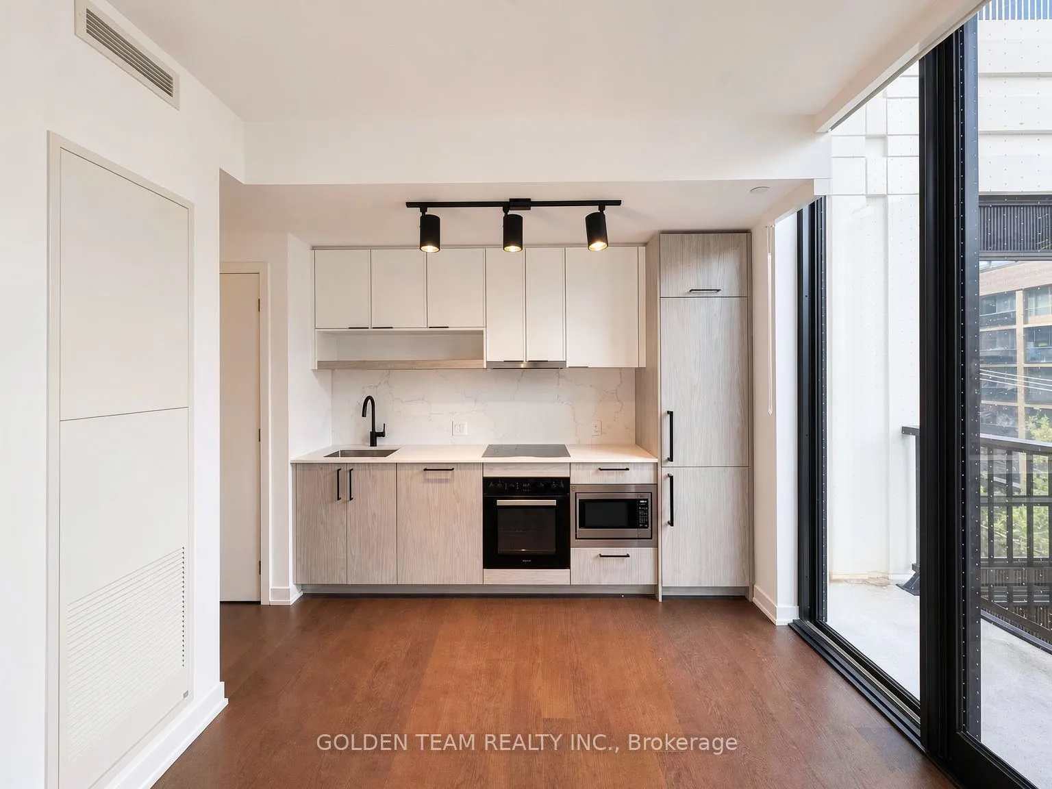 91 Montclair Avenue #727