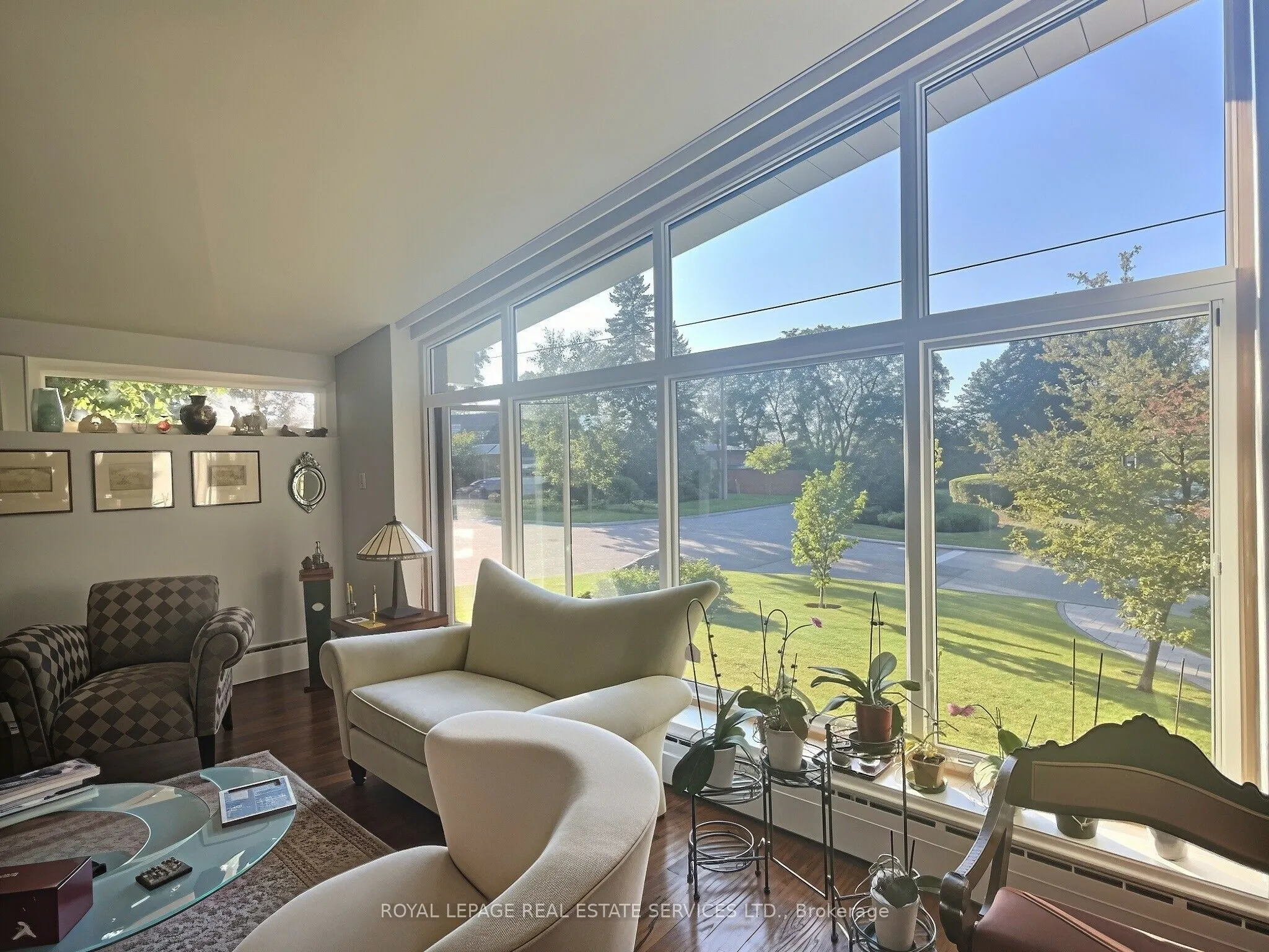 33 Blue Forest Drive